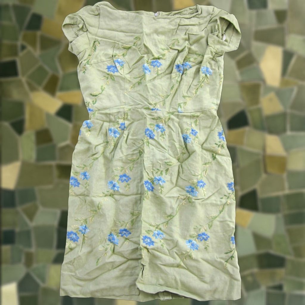 Vintage VINTAGE GLASS NEW York Green Blue Floral Embroidered Short Sleeve Sheath Dress S Size 28" / US 6 / IT 42 - 1 Thumbnail