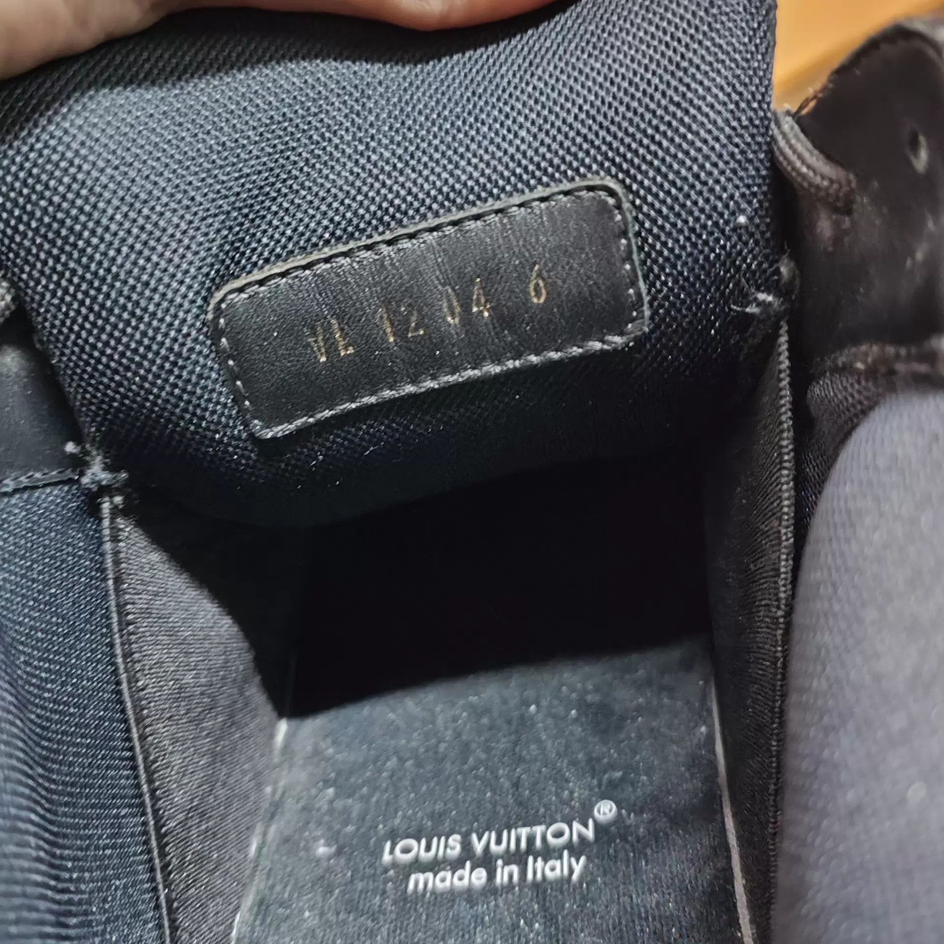 Louis Vuitton LV Low-Top Sneakers Puff Black Size 6 Size US 6 / EU 39 - 5 Thumbnail