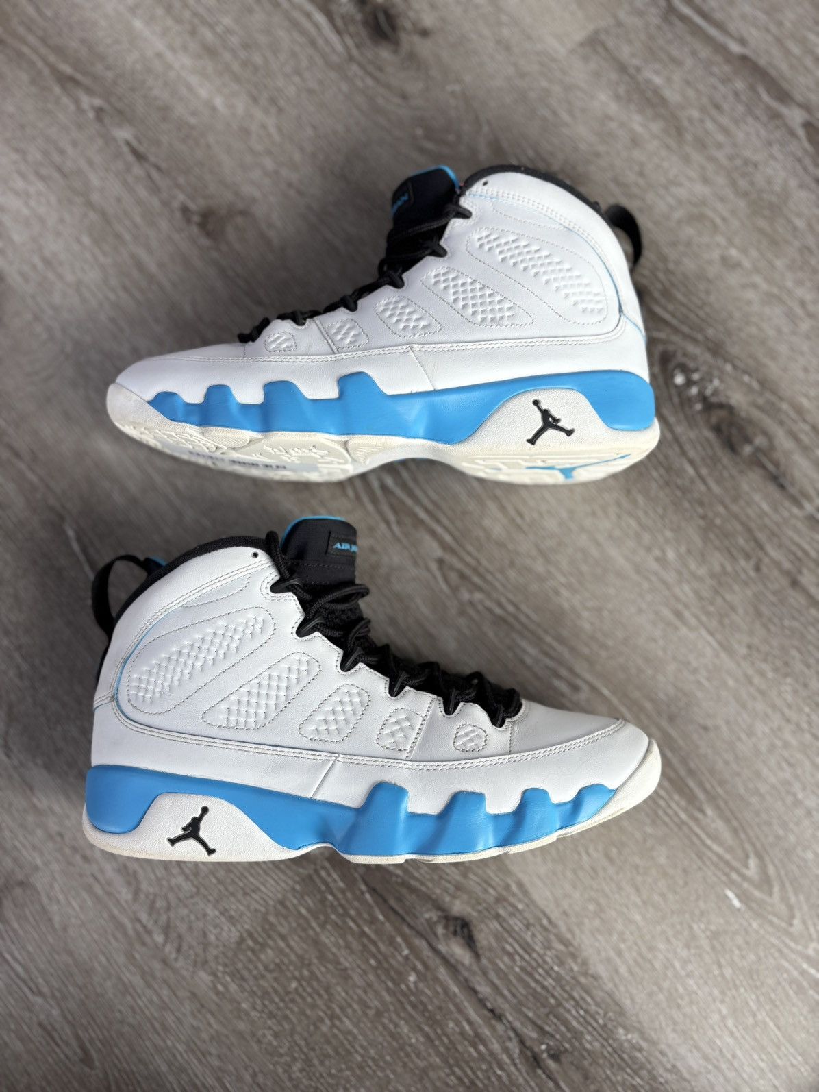 Jordan Brand Air Jordan 9 Retro “Powder Blue” (2024) **PRE-OWNED** Size US 10.5 / EU 43-44 - 1 Thumbnail