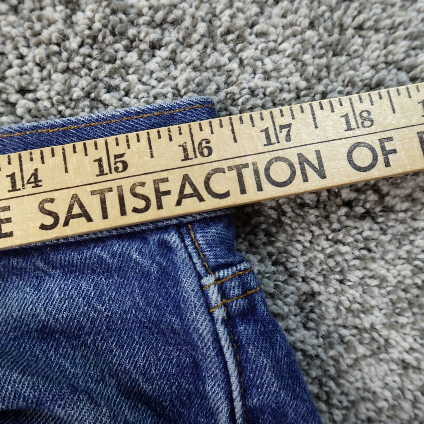 Levi's Levi's 501 Jeans Mens 32x35 Dark Blue Denim Button Fly Straight 5-Pocket Cotton Regular Jeans Mens Welcome 90s Grunge Logo USA Fade VTG Size US 32 / EU 48 - 5 Thumbnail