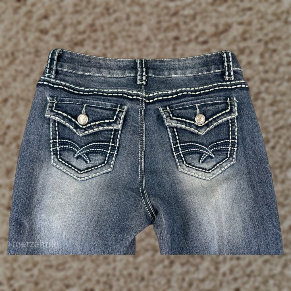 Denime Suko Jeans Women 8 Blue Denim Bootcut Mid Rise Distressed Zipper 5-Pocket Inseam 31" Womens Size 30" / US 8 / IT 44 - 1 Thumbnail