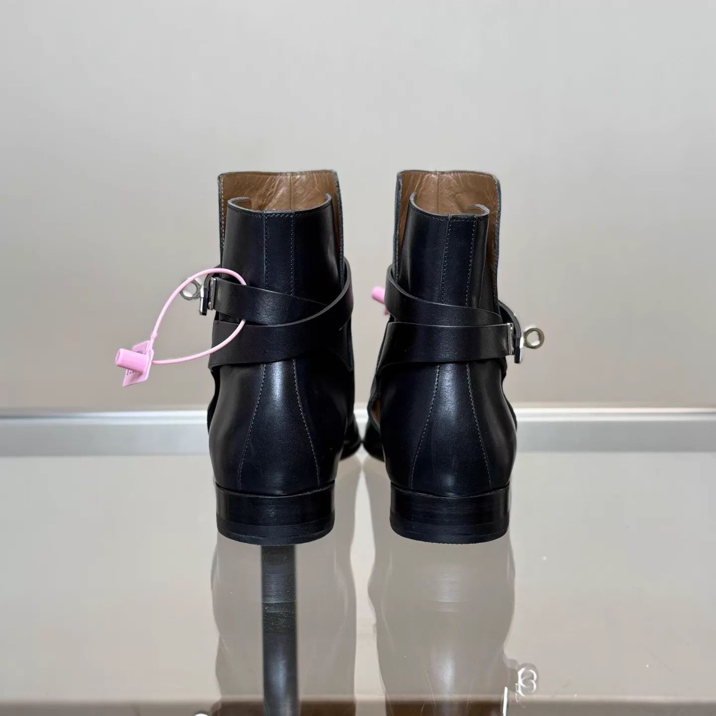 Hermes Hermes Kelly buckle black leather short boots 38.5 98 Size US 8 / IT 38 - 4 Thumbnail