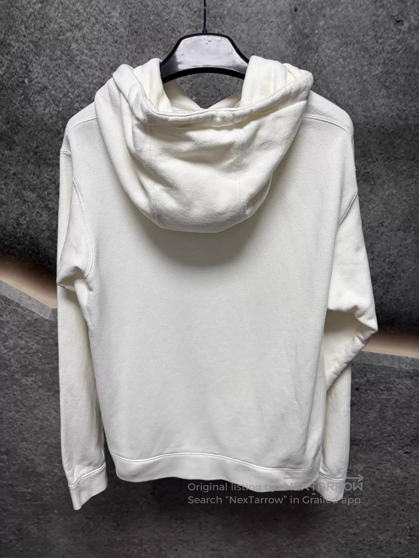 Gucci White Hoodie with Front Logo - Size S. Size US S / EU 44-46 / 1 - 2 Thumbnail