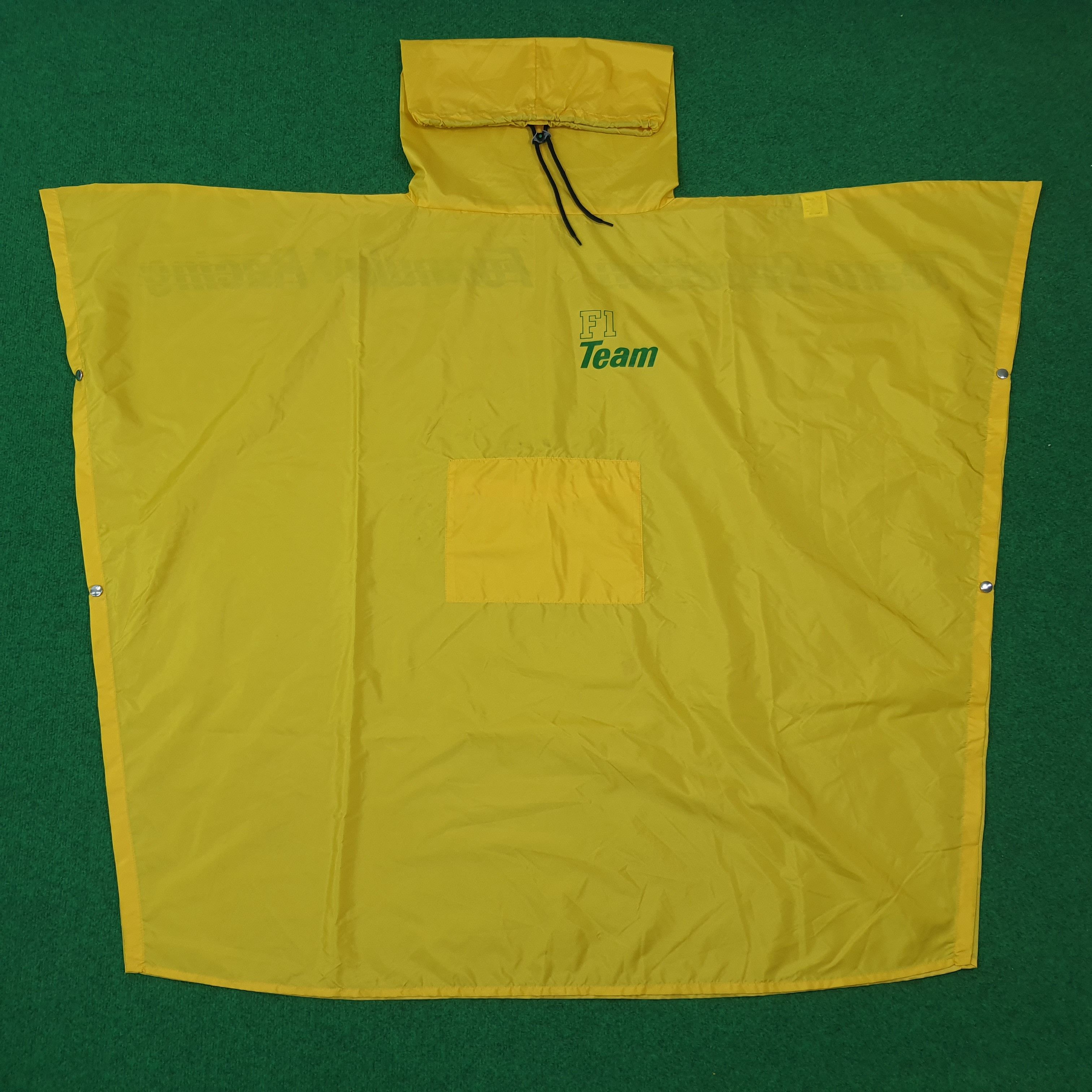 Benetton Vintage Benetton Formula 1 Racing Raincoat Free Size C269N15 Size US L / EU 52-54 / 3 - 3 Thumbnail