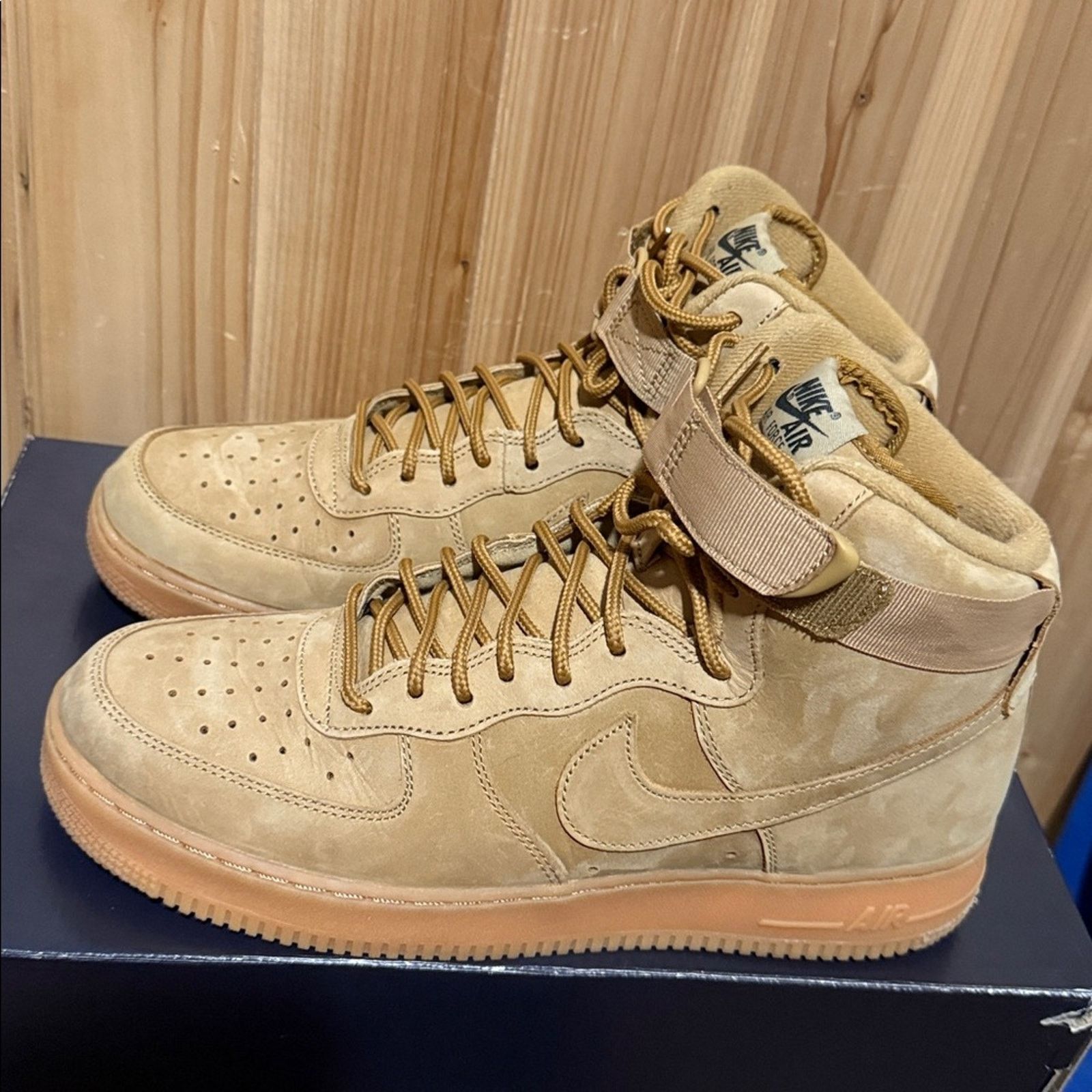 Nike 2017 Nike Air Force 1 High '07 LV8 WB 'Flax Wheat Gum' Size US 10 / EU 43 - 9 Thumbnail