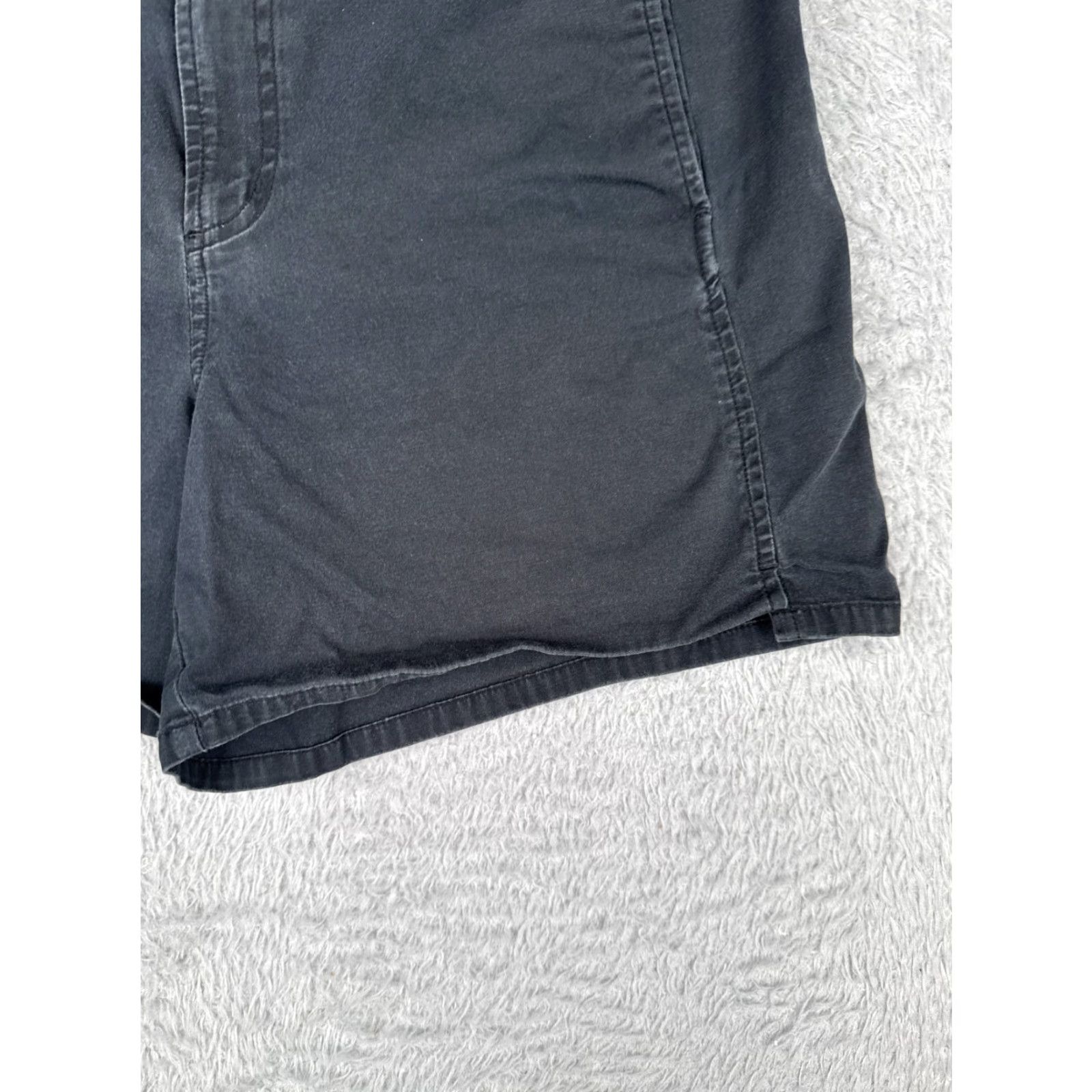 Vintage Columbia Shorts Womens 12 Black Chino Cotton Blend Vertex Hiking Camping 32x5 Size 28" / US 6 / IT 42 - 2 Thumbnail