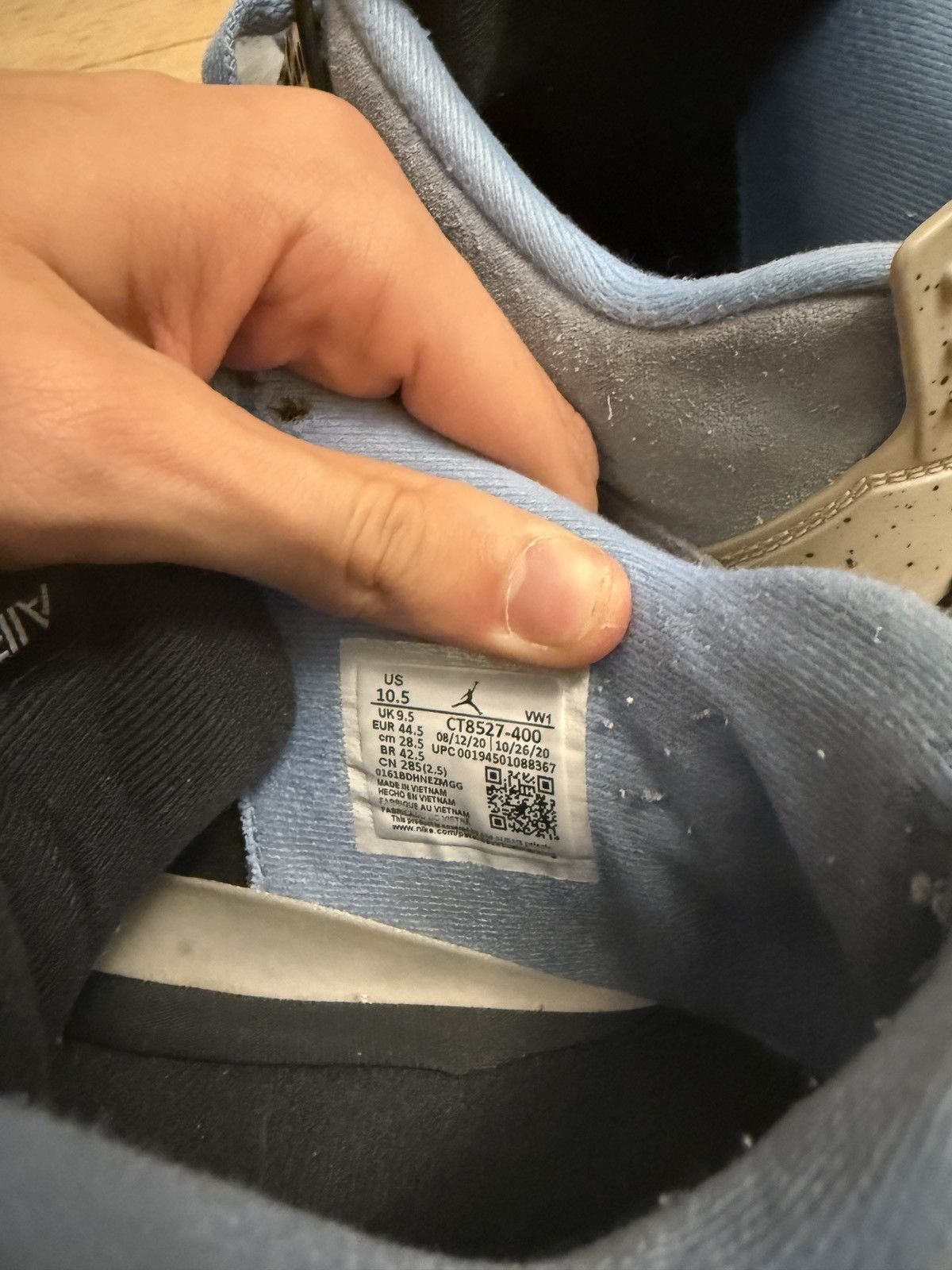 Nike Jordan 4 “University Blue” Size US 10.5 / EU 43-44 - 6 Thumbnail