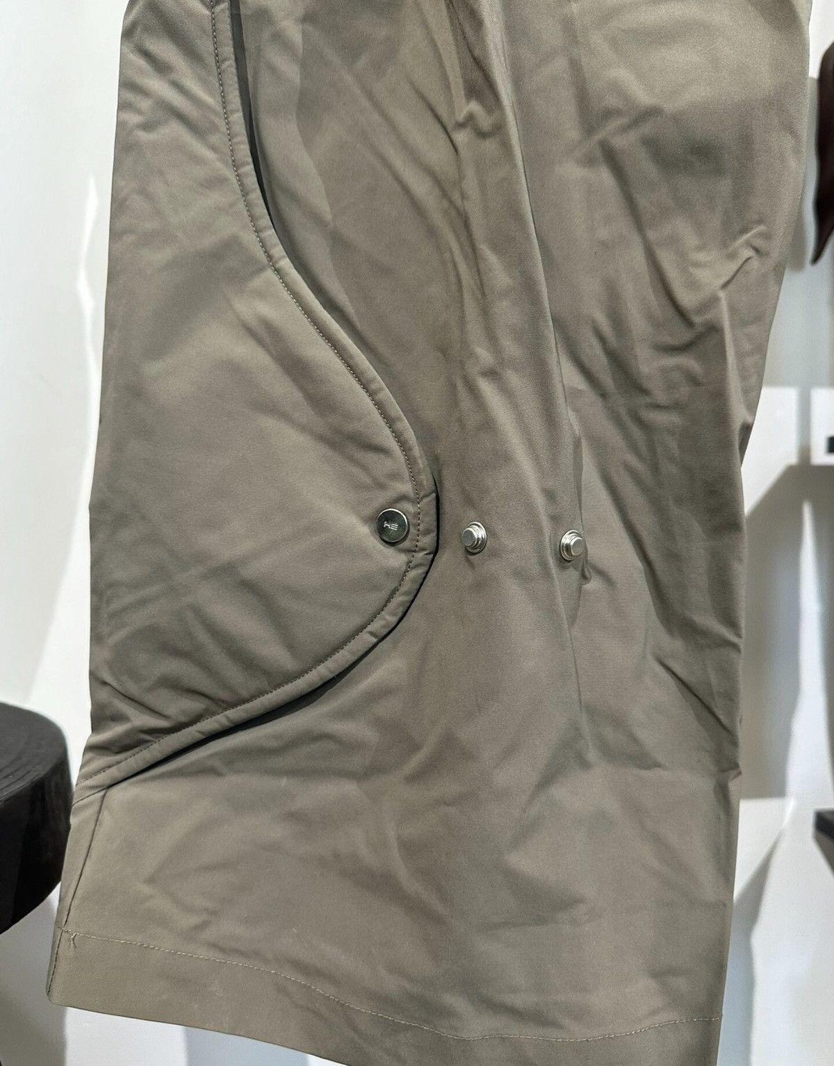 Heliot Emil Heliot Emil HE Nylon Quilted Pants (Brand New with Tags) Size US 32 / EU 48 - 4 Thumbnail