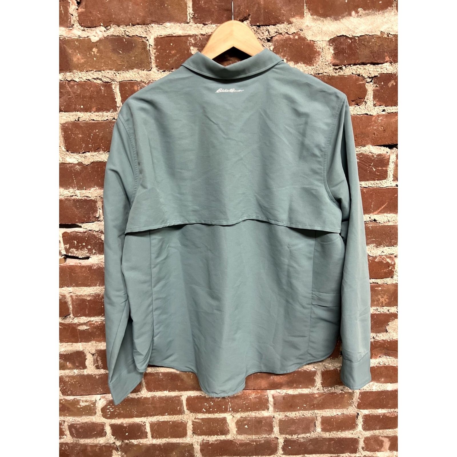 Eddie Bauer Eddie Bauer Shirt Womens L Green Roll Tab Sleeve Button Up Shirt Vented Active Size L / US 10 / IT 46 - 2 Thumbnail