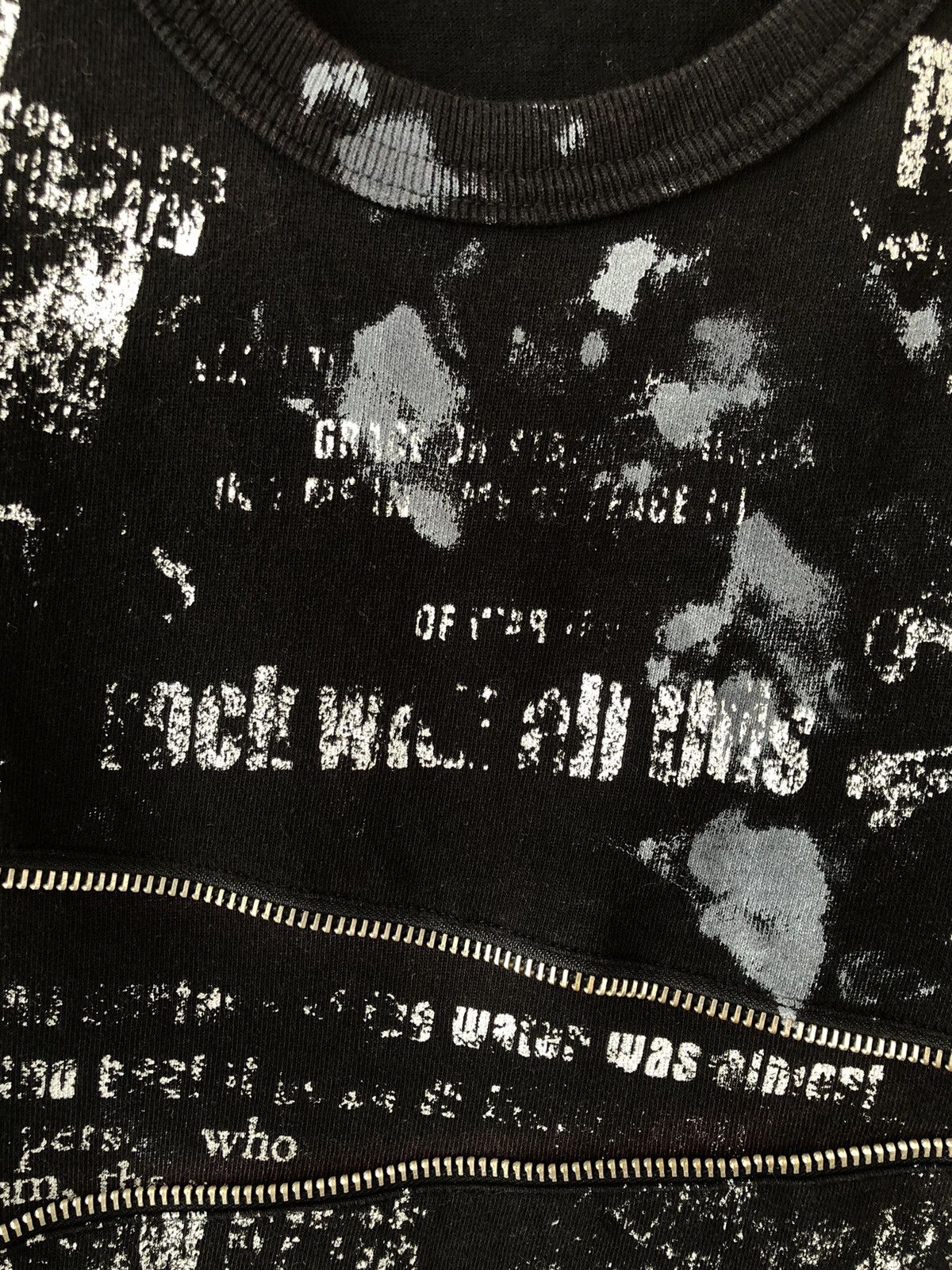 If Six Was Nine × Japanese Brand × Vintage Vintage Zipper PUNK GOTHIC Skull Design Tee Size US M / EU 48-50 / 2 - 10 Thumbnail