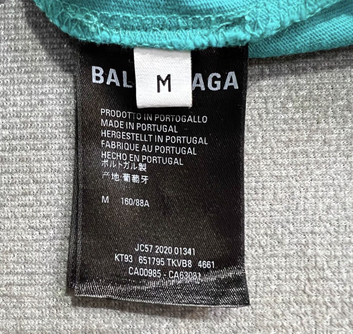 Balenciaga Balenciaga Turquoise / Lake Green Distressed Logo Short Size US M / EU 48-50 / 2 - 5 Thumbnail
