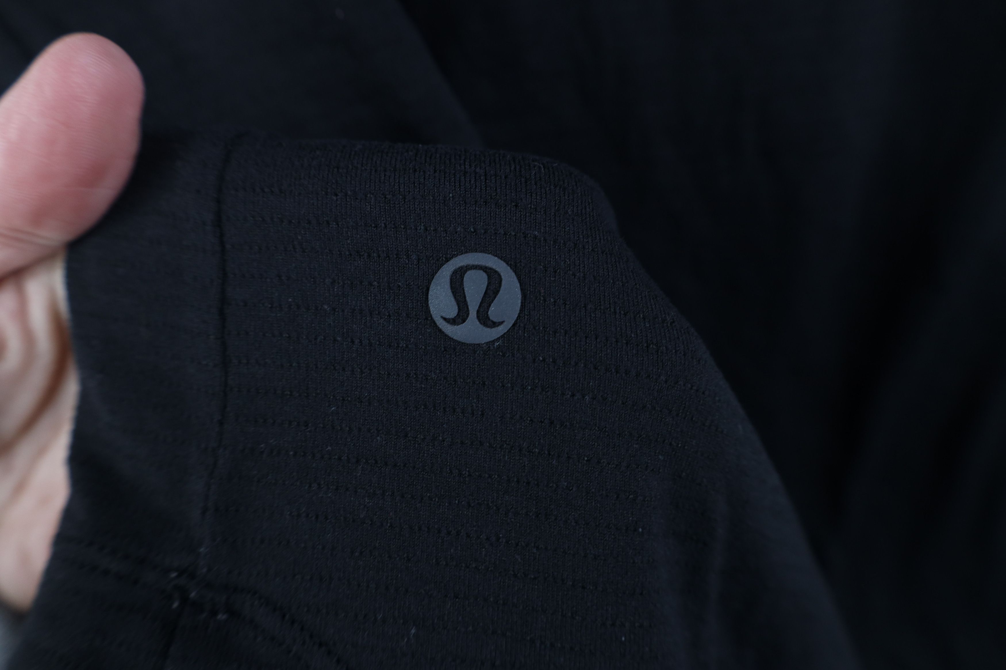Lululemon Lululemon Vent Tech Short Sleeve T-Shirt Black Gym Training Size US M / EU 48-50 / 2 - 9 Thumbnail
