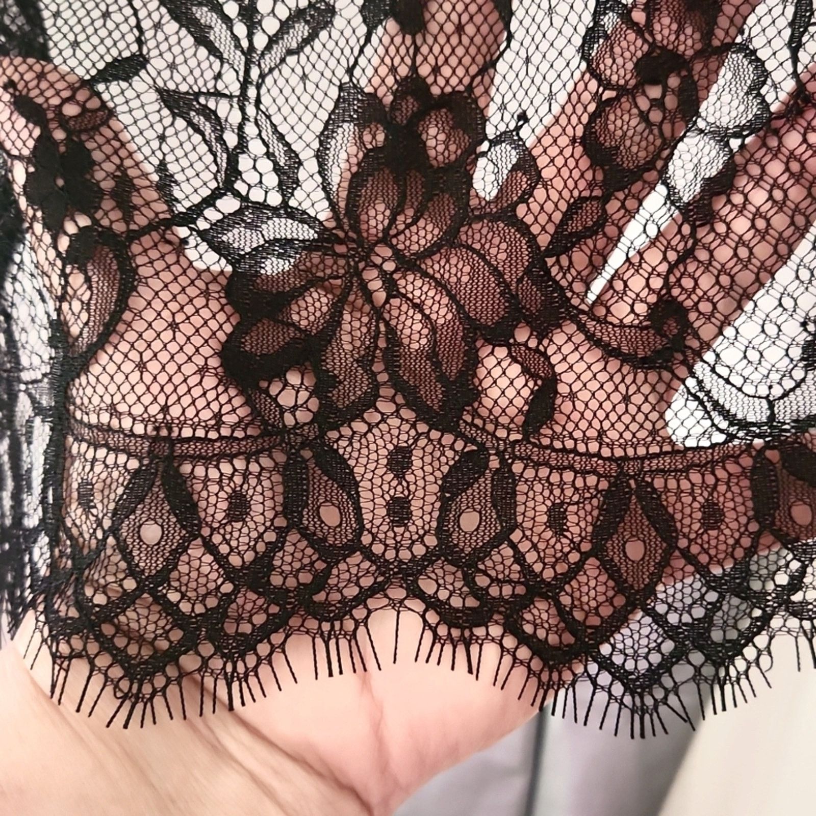 Shein Unique ☆ Crisp White Tee ☆ Black Lace Cami Overlay 4x ☆ NWT Size 4XL / US 24-26 - 6 Thumbnail