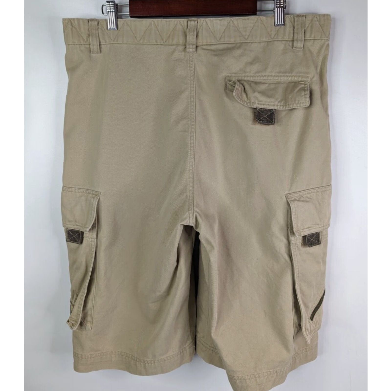 Vintage VINTAGE Mudd Khaki Cargo Shorts Beige Men's 34 Baggy 100% Cotton Y2K Beige Cargo Shorts Mens 34 Cotton Baggy Vintage Y2K Size US 34 / EU 50 - 3 Thumbnail