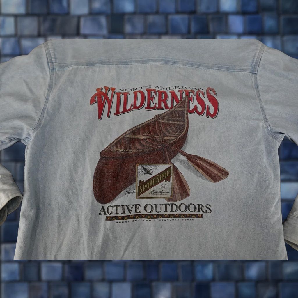 Eddie Bauer VINTAGE Eddie Bauer Shirt Mens Large Blue Denim Wilderness Canoe Graphic 90s Size US L / EU 52-54 / 3 - 1 Thumbnail