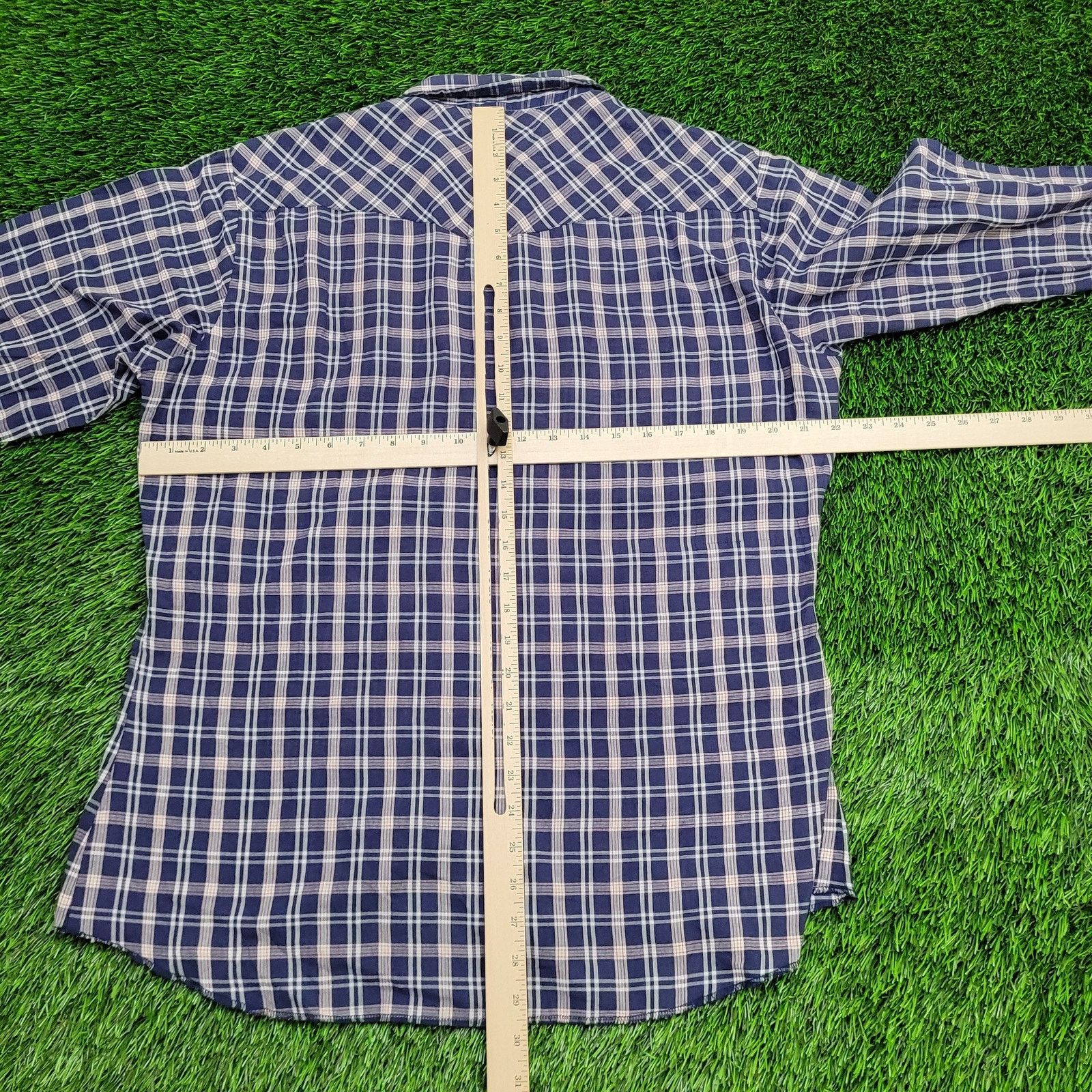 Wrangler Vintage Wrangler Western Snap Shirt Large 22x30 Shadow Plaid Size US L / EU 52-54 / 3 - 7 Thumbnail