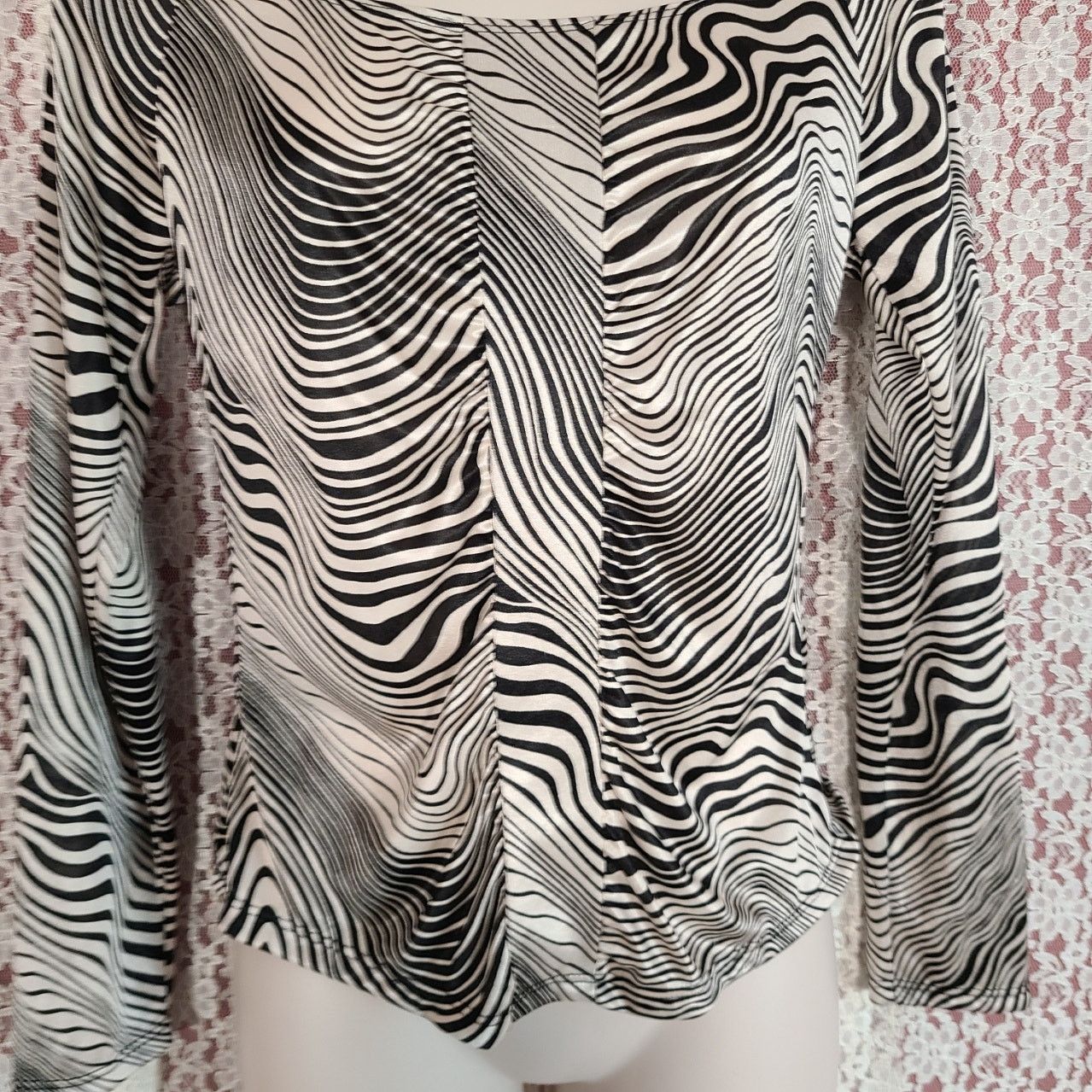 Vintage vintage 90s faith love passion black white blouse sz medium Size M / US 6-8 / IT 42-44 - 6 Thumbnail