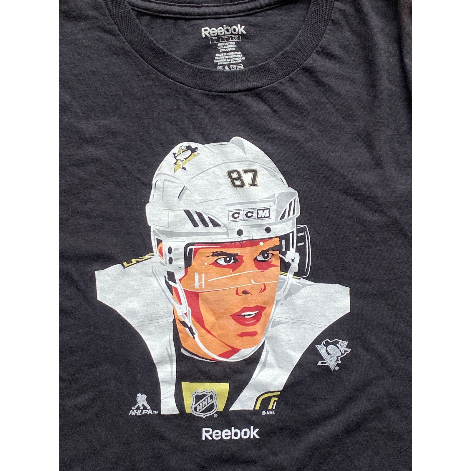 Ccm × NHL CROSBY 87 Pittsburgh Penguins 2000s RBK T-shirt M blk gold Size US M / EU 48-50 / 2 - 3 Thumbnail
