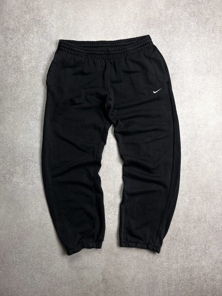 Nike VINTAGE NIKE SWOOSH BAGGY COTTON SWEATPANTS Y2K S Size US 31 - 1 Thumbnail
