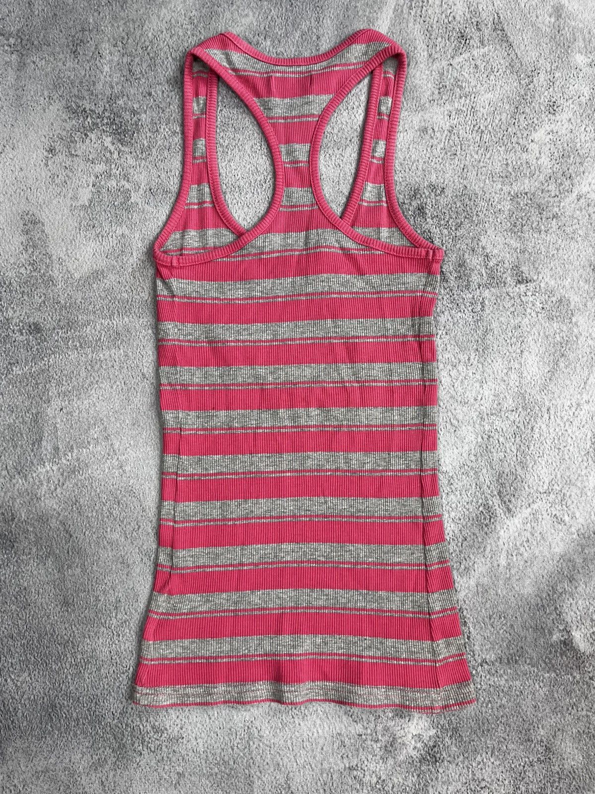 Guess Vintage 2000s Guess striped big logo tank top Y2K XS Size XS / US 0-2 / IT 36-38 - 4 Thumbnail