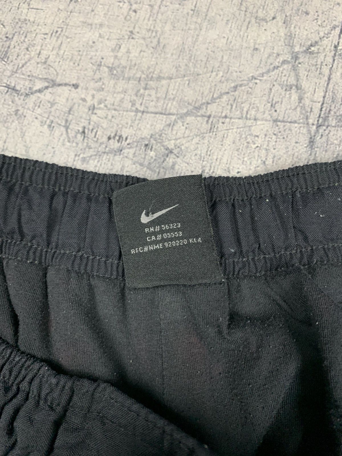 Nike Hype Iconic Vintage Nike Swoosh Nylon Parachute Pants M size Size US 30 / EU 46 - 16 Thumbnail