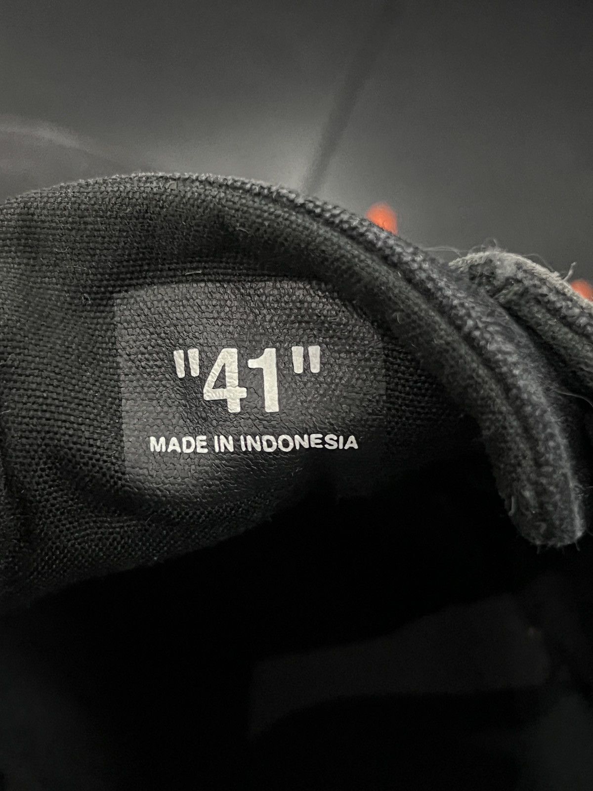 Off-White Off-White by Virgil Abloh SS18 Arrow Canvas Sneakers Size US 7.5 / EU 40-41 - 15 Thumbnail