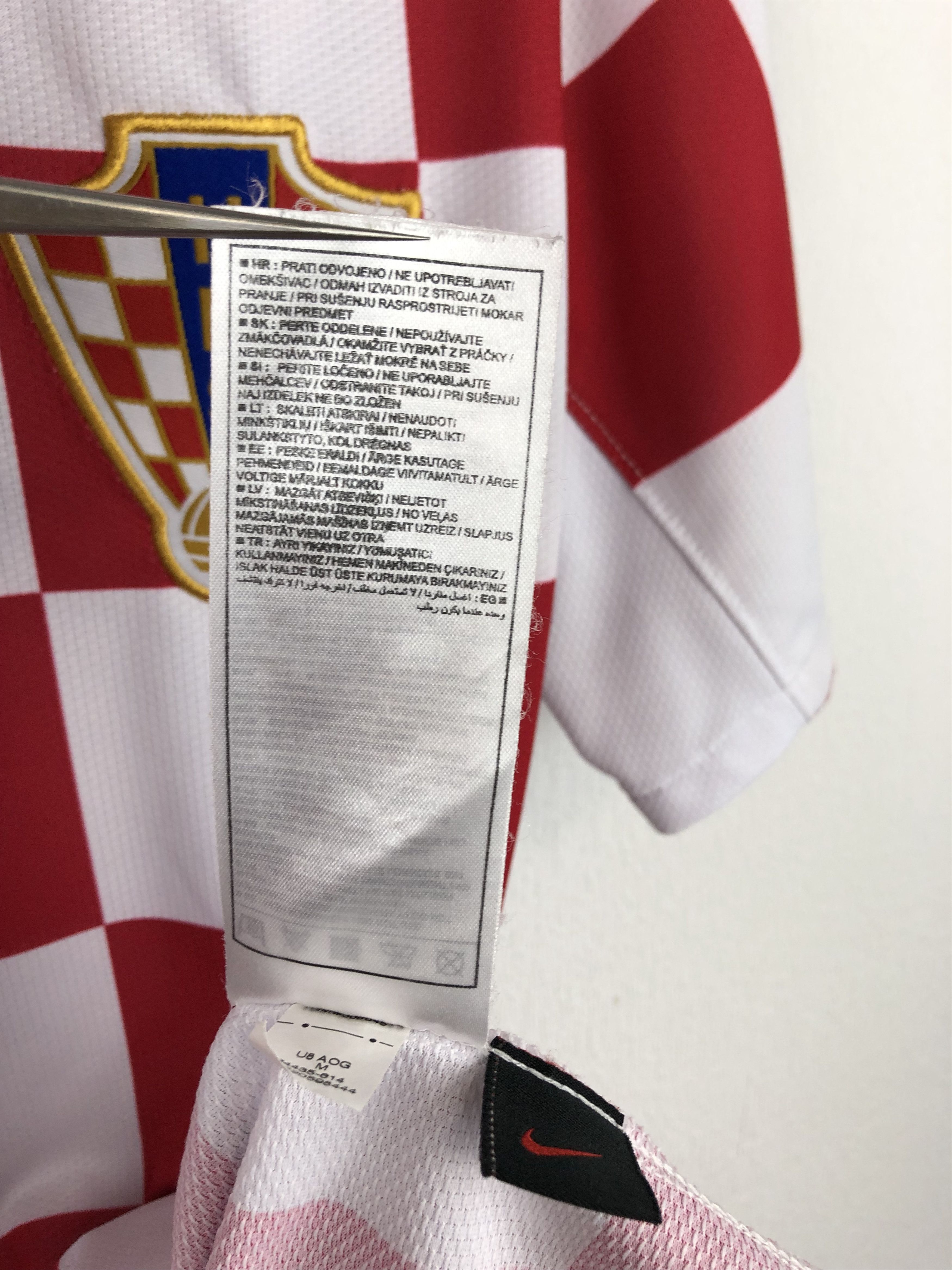 Nike × Vintage Croatia shirt 2008 Soccer Nike Jersey National Trikot Size US M / EU 48-50 / 2 - 12 Thumbnail