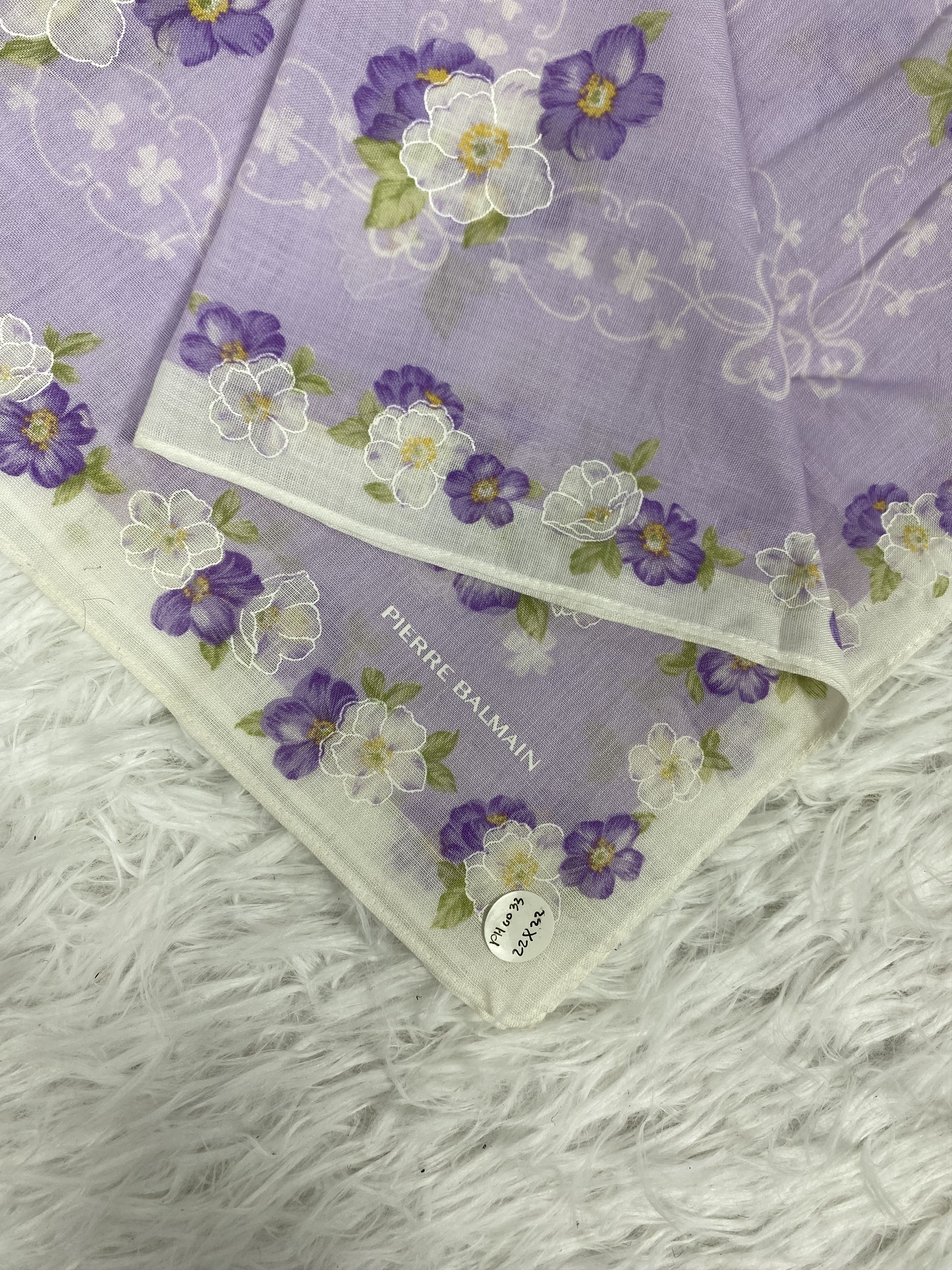 Pierre Balmain Vintage Pierre Balmain Handkerchief PH0033 Size ONE SIZE - 2 Thumbnail
