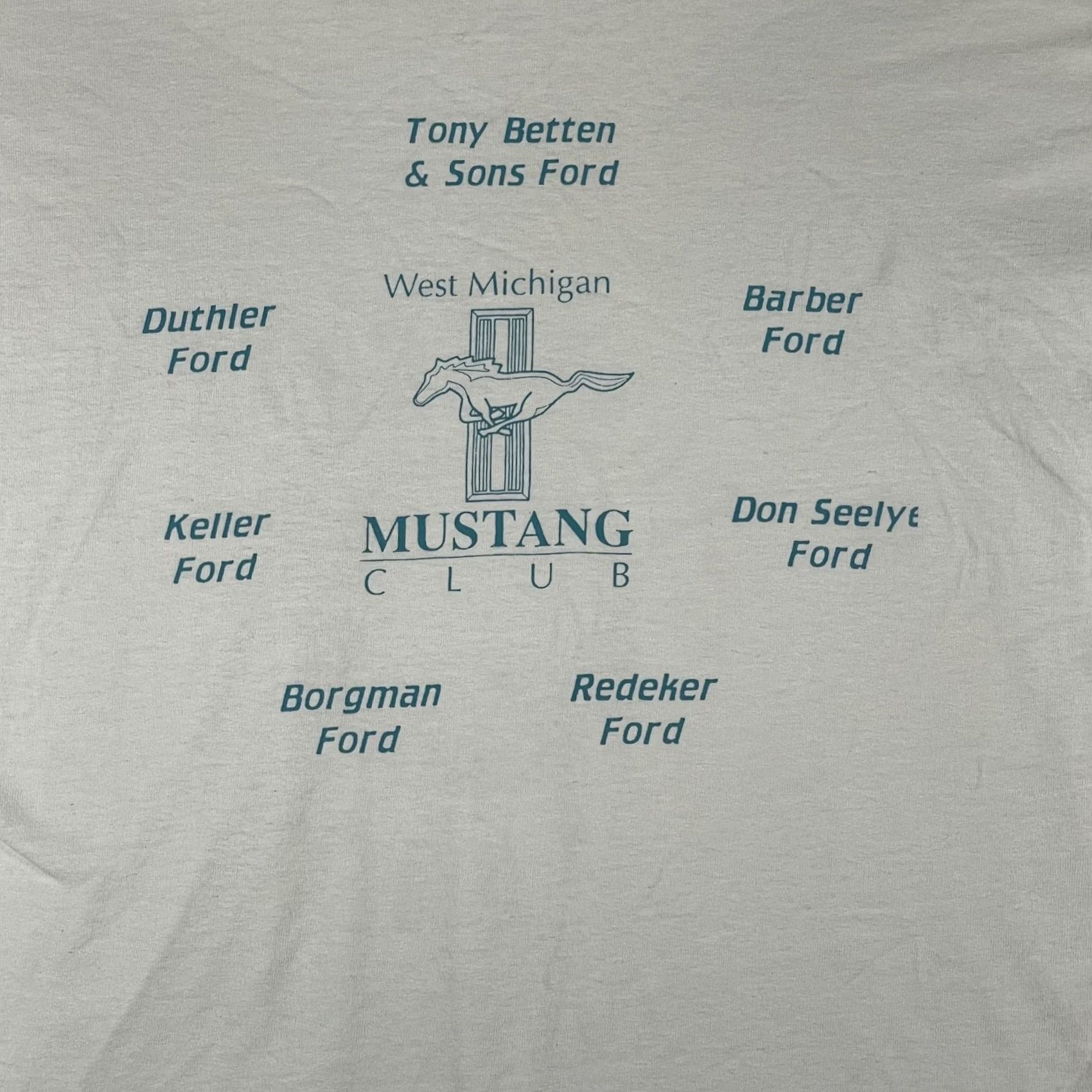 Gildan VINTAGE Mustang Pony Trails Shirt Mens XL White 2002 Car Club West Michigan Graphic Print Mustang Horse 00s Cars Mens XL White Size US XL / EU 56 / 4 - 7 Thumbnail