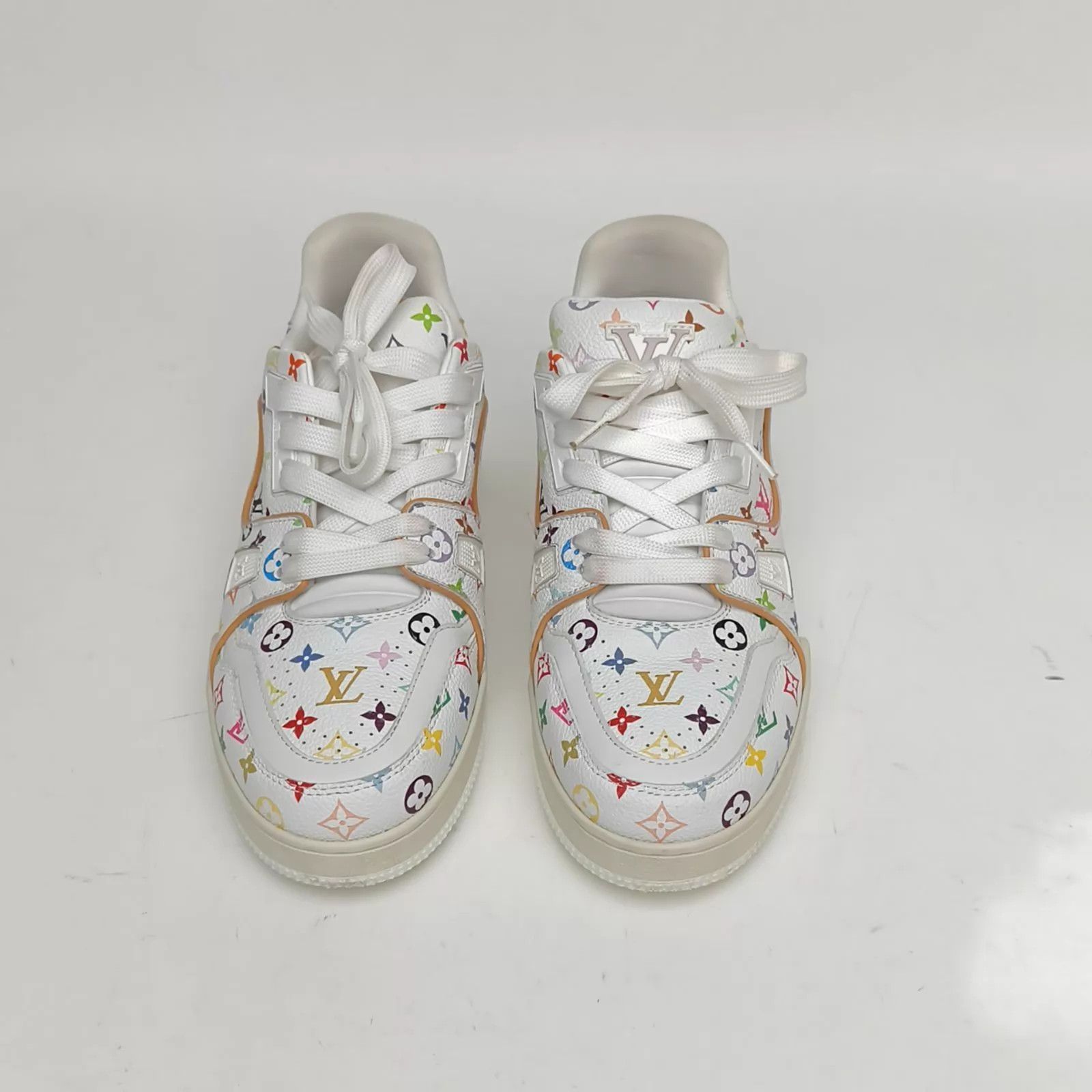 Louis Vuitton LV Casual Sneaker 39 Size US 8.5 / EU 41-42 - 4 Thumbnail