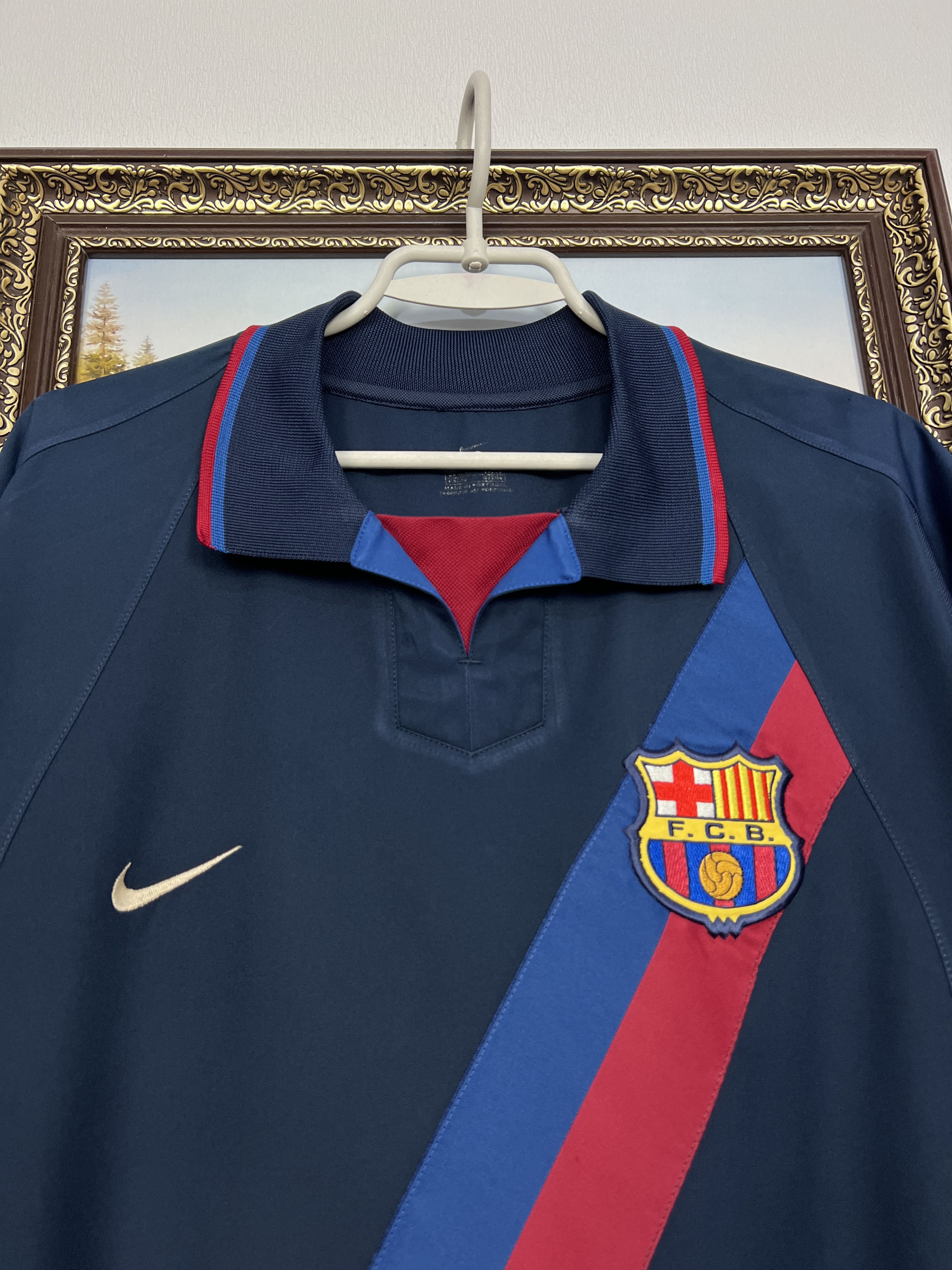Nike Barcelona Away football shirt Soccer Jersey Camiseta Trikot Size US XL / EU 56 / 4 - 3 Thumbnail