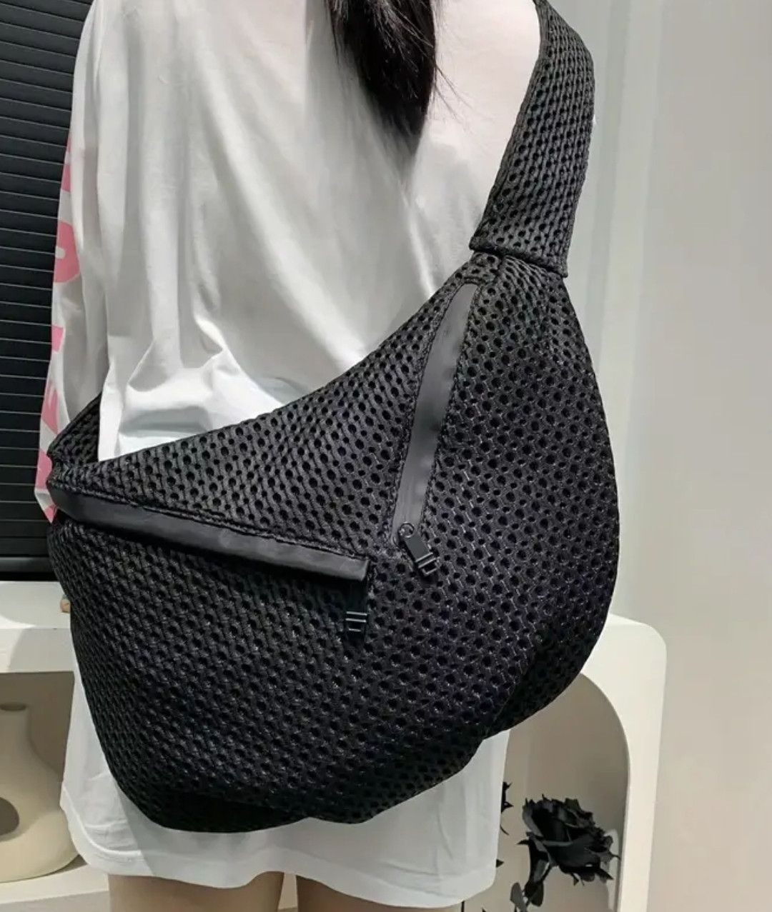 Vintage Minimalist Black Mesh Shoulder Bag Y2K Carry Size ONE SIZE - 4 Thumbnail