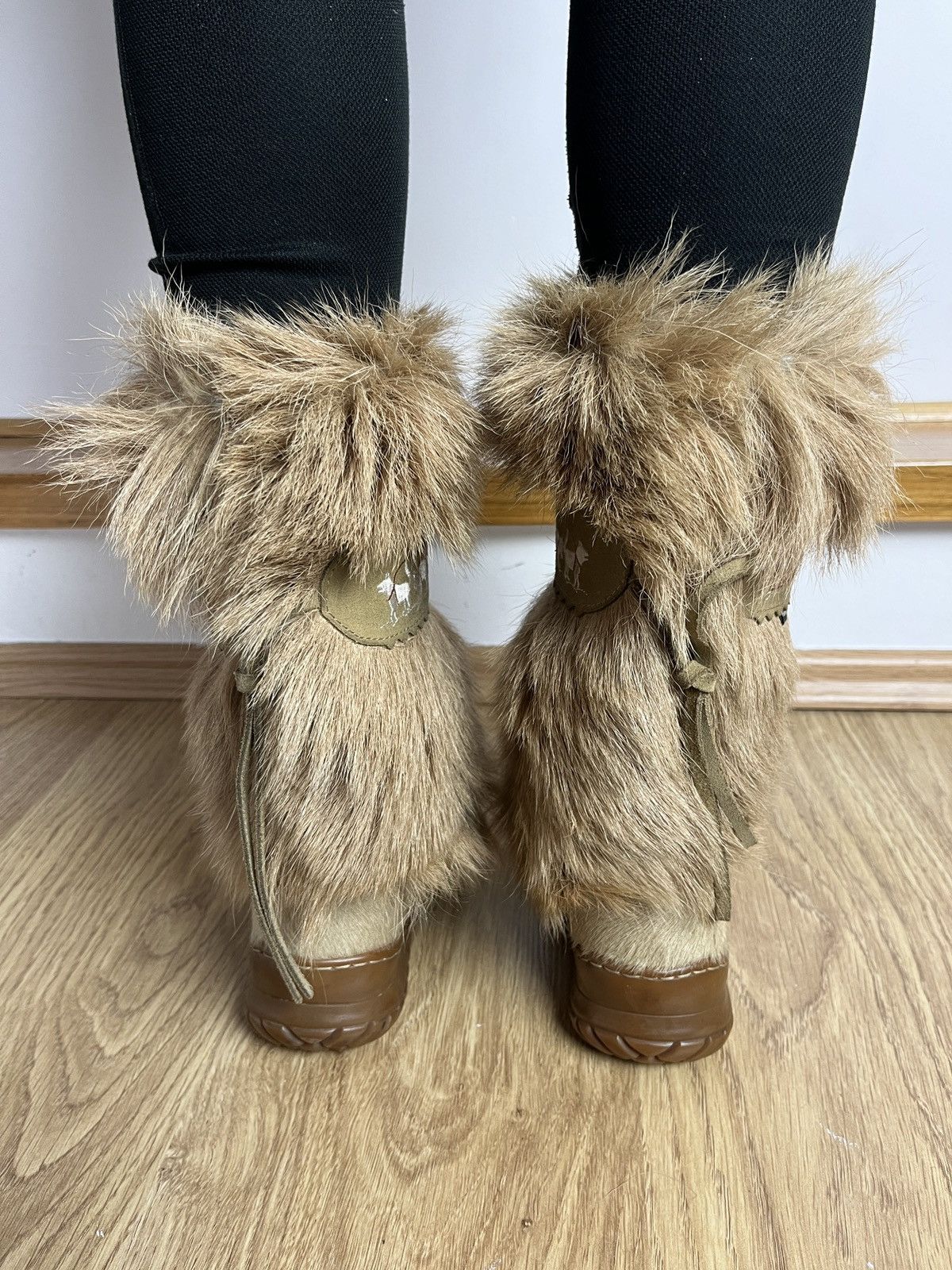 If Six Was Nine Vintage Oscar Sport Goat Fur Snow Boots Rare Apres Ski Yeti Size US 6 / IT 36 - 5 Thumbnail