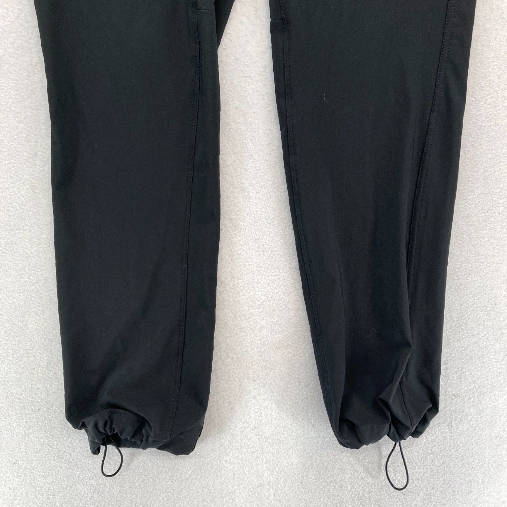 Eddie Bauer Eddie Bauer Travex Hiking Pants Women's 12 Black Stretch Belted Ankle Hiking Pants Regular Inseam 30in Black Size 34" / US 12 / IT 48 - 3 Thumbnail