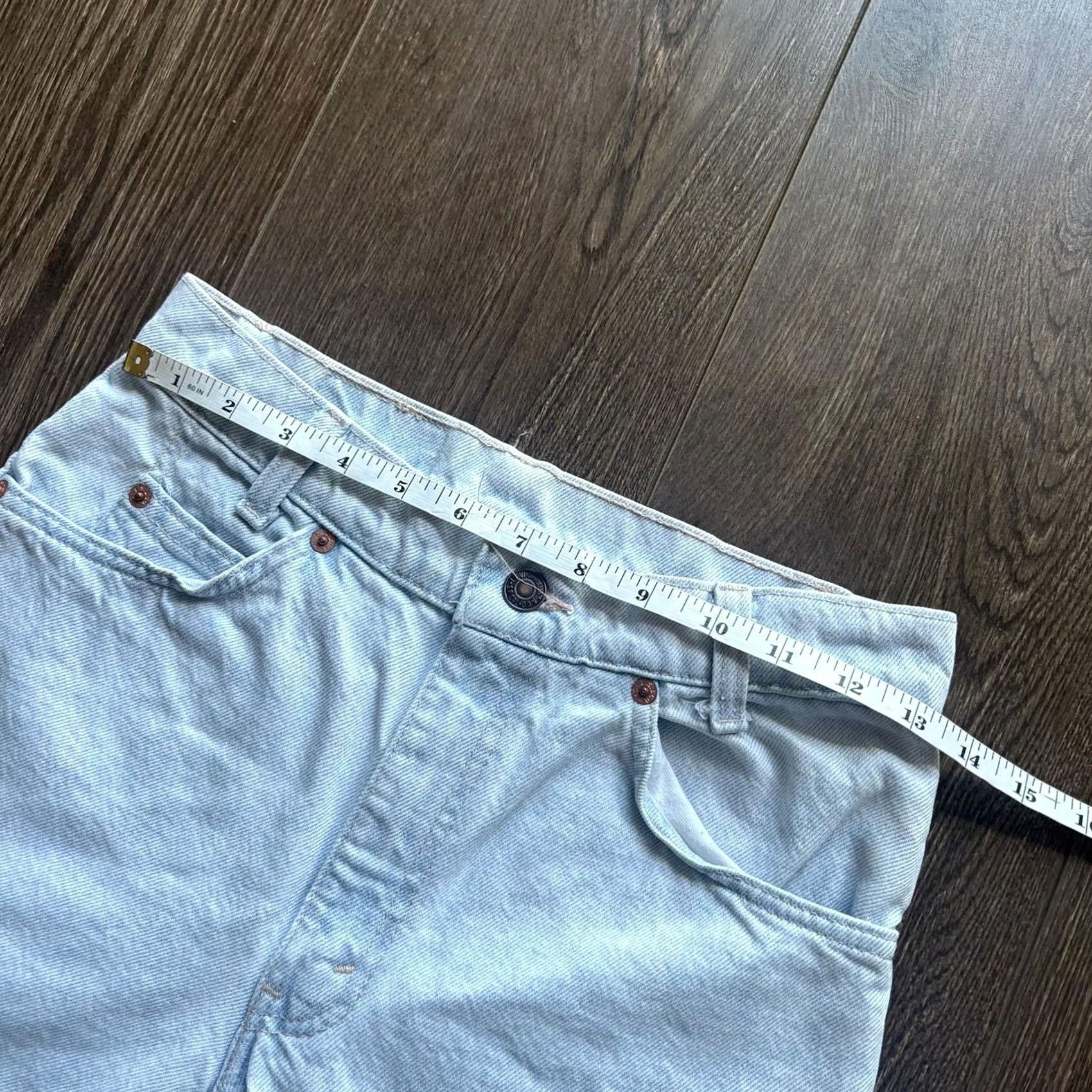Levi's VINTAGE Levi's 550 Shorts Bermuda Light Denim 29 Women USA Jorts Five-Pocket Pocket Distressed Cutoff 1989 Mens Womens Boys Girls Size 29" - 6 Thumbnail
