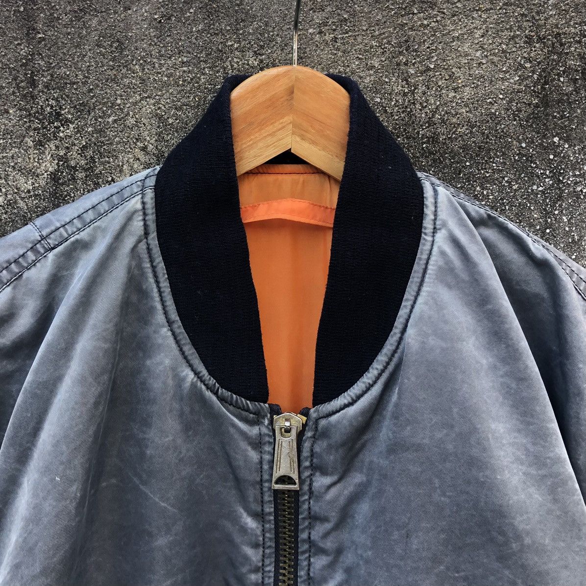 Vintage Vintage Sun Faded Flyers Man Intermediate Ma-1 Bomber Jacket Size US L / EU 52-54 / 3 - 14 Thumbnail