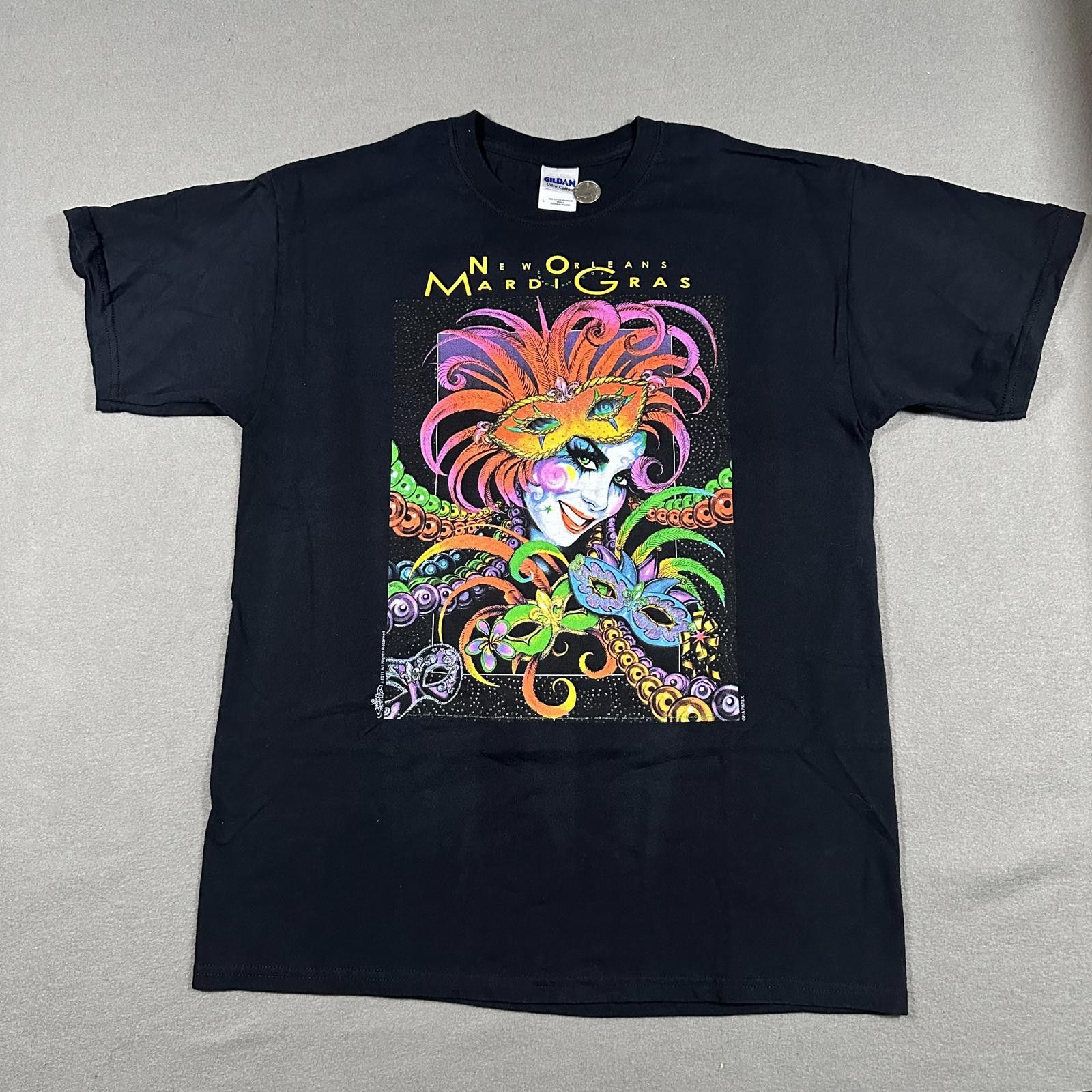 Other Gildan Men's T-Shirt Large Black New Orleans Mardi Gras Size US L / EU 52-54 / 3 - 1 Thumbnail