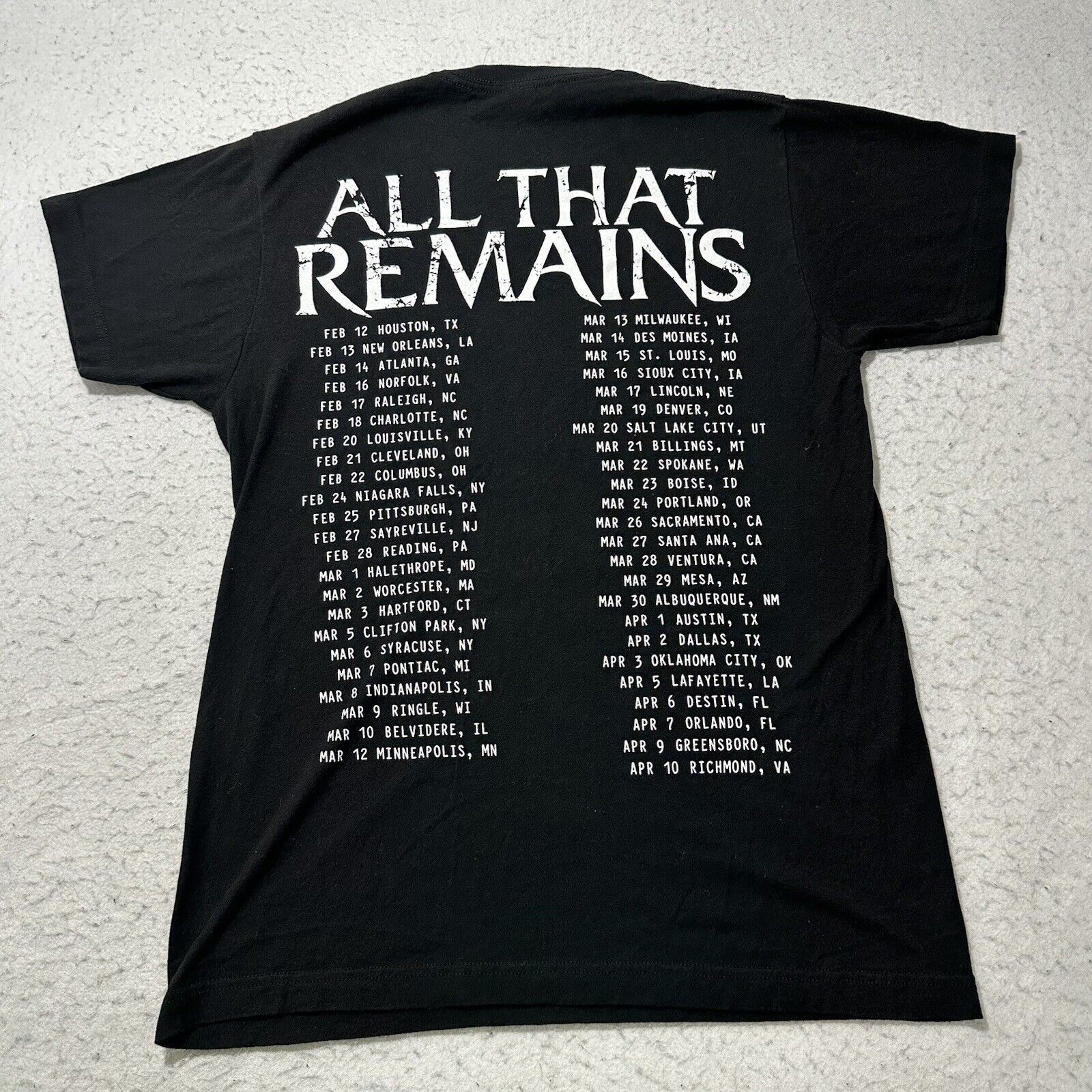 Tultex All That Remains 2019 Tour Medium Black Graphic Band T Shirt Size US M / EU 48-50 / 2 - 2 Thumbnail