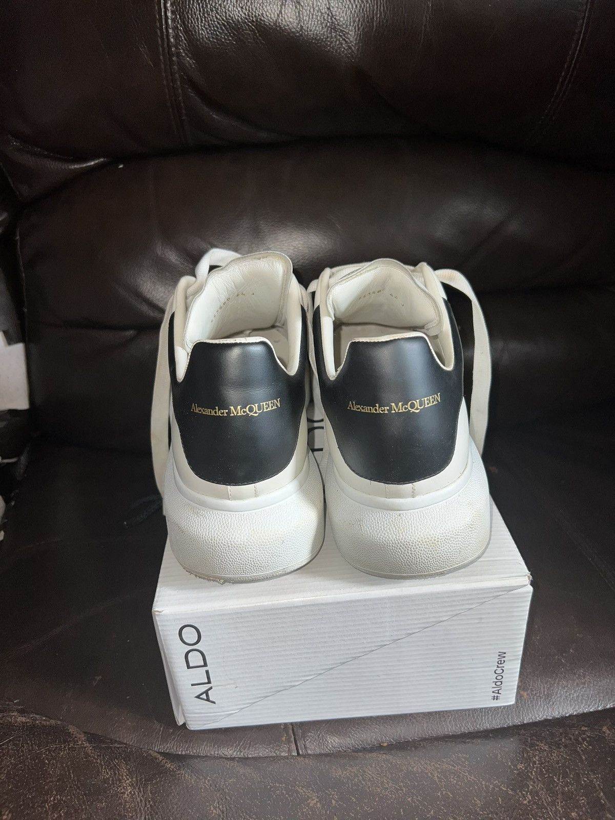 Alexander McQueen Alexander McQueen Oversized Sneaker Size US 11 / EU 44 - 3 Thumbnail