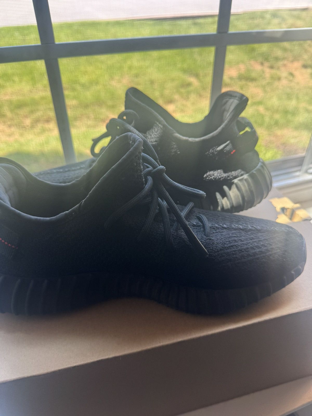Yeezy Yeezy Boost 350 Breds Size US 9 / EU 42 - 11 Thumbnail