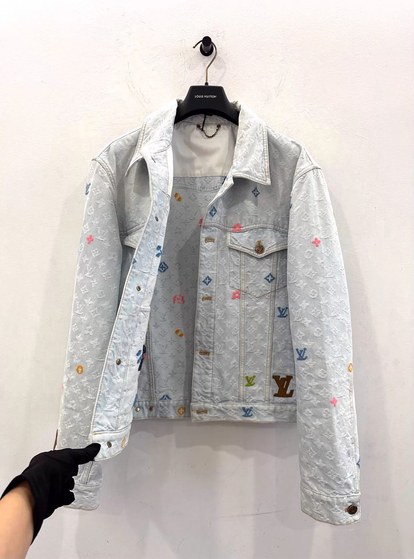 Louis Vuitton LV Monogram Denim Jacket Men's Light Blue Size US L / EU 52-54 / 3 - 4 Thumbnail
