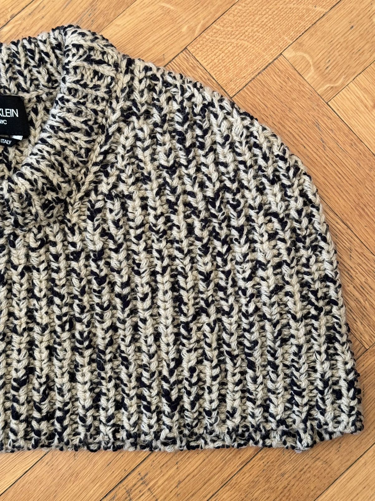 Calvin Klein 205W39NYC CALVIN KLEIN 205W39NYC knit shoulder cover FW18 Size US M / EU 48-50 / 2 - 2 Thumbnail