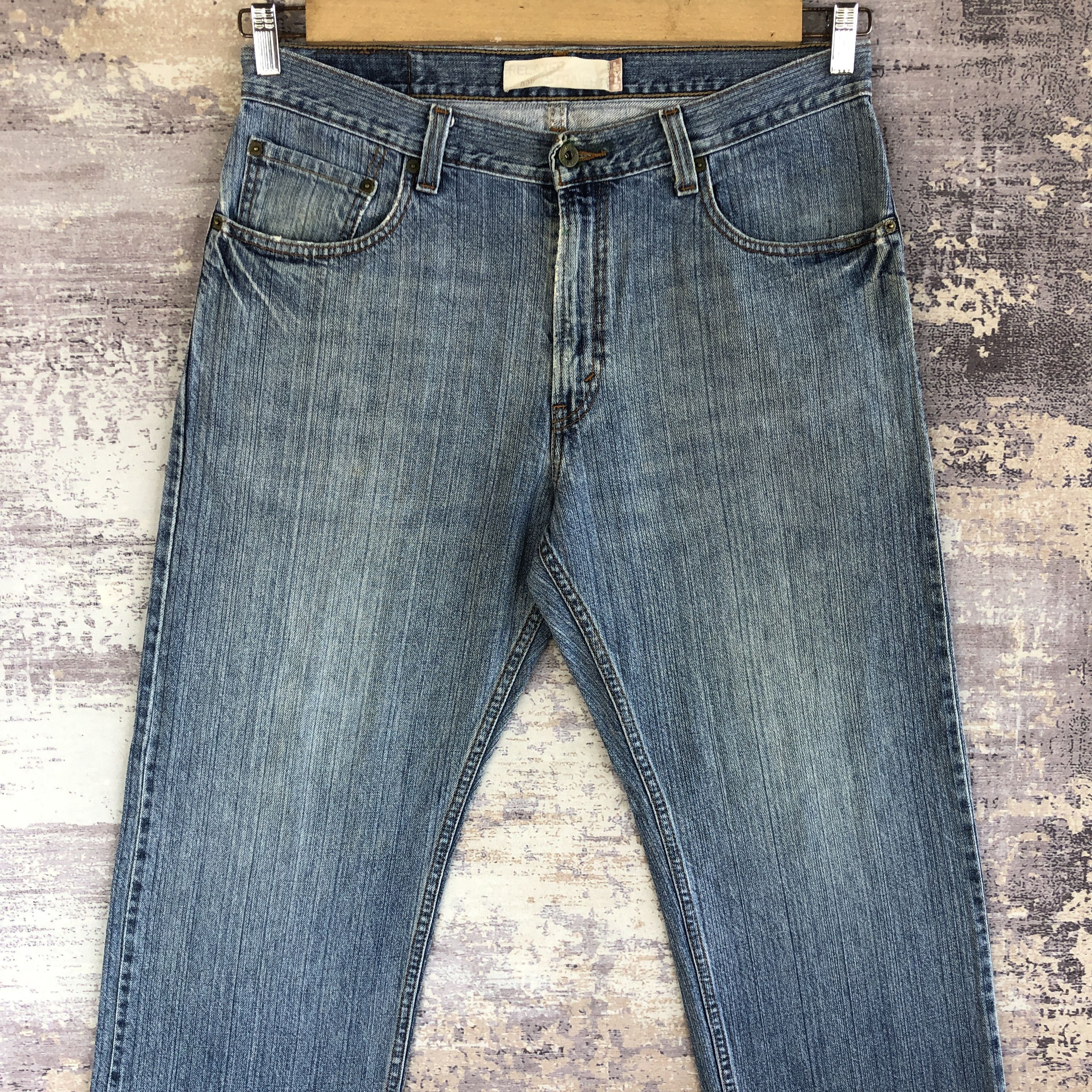 Levi's Vintage Levis 559 Baggy Jeans Levi's Light Wash Faded Denim Size US 34 / EU 50 - 3 Thumbnail