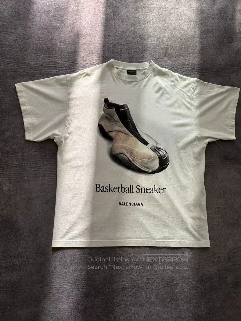 Balenciaga Balenciaga 25SS Basketball Sneaker Logo Tee. Size US XL / EU 56 / 4 - 1 Thumbnail