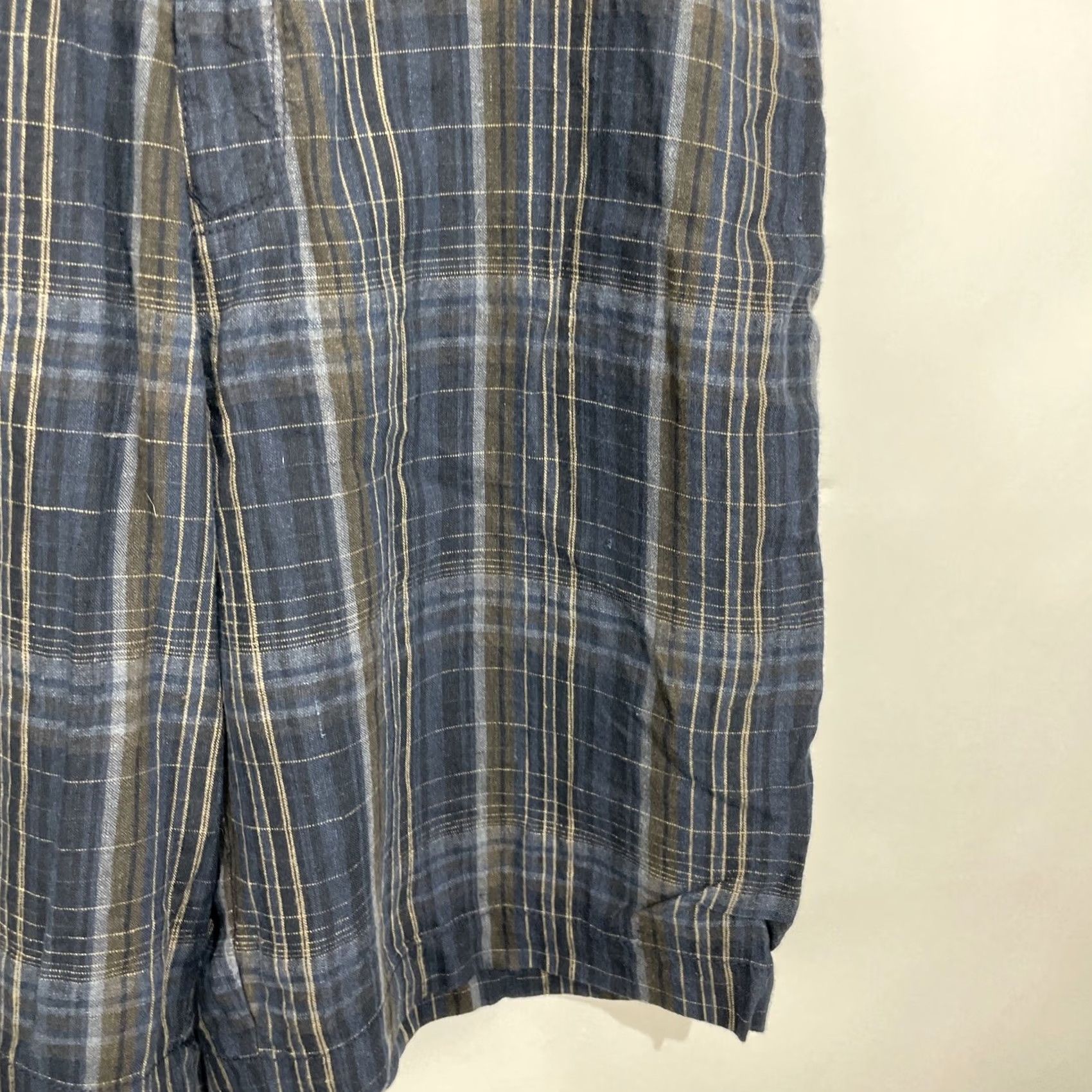 Tommy Bahama Tommy Bahama Shorts Mens 38 Blue Plaid Paradise Nation Linen Silk Blend Casual 5-Pocket Inseam 10 Zip Button. Size US 38 / EU 54 - 5 Thumbnail