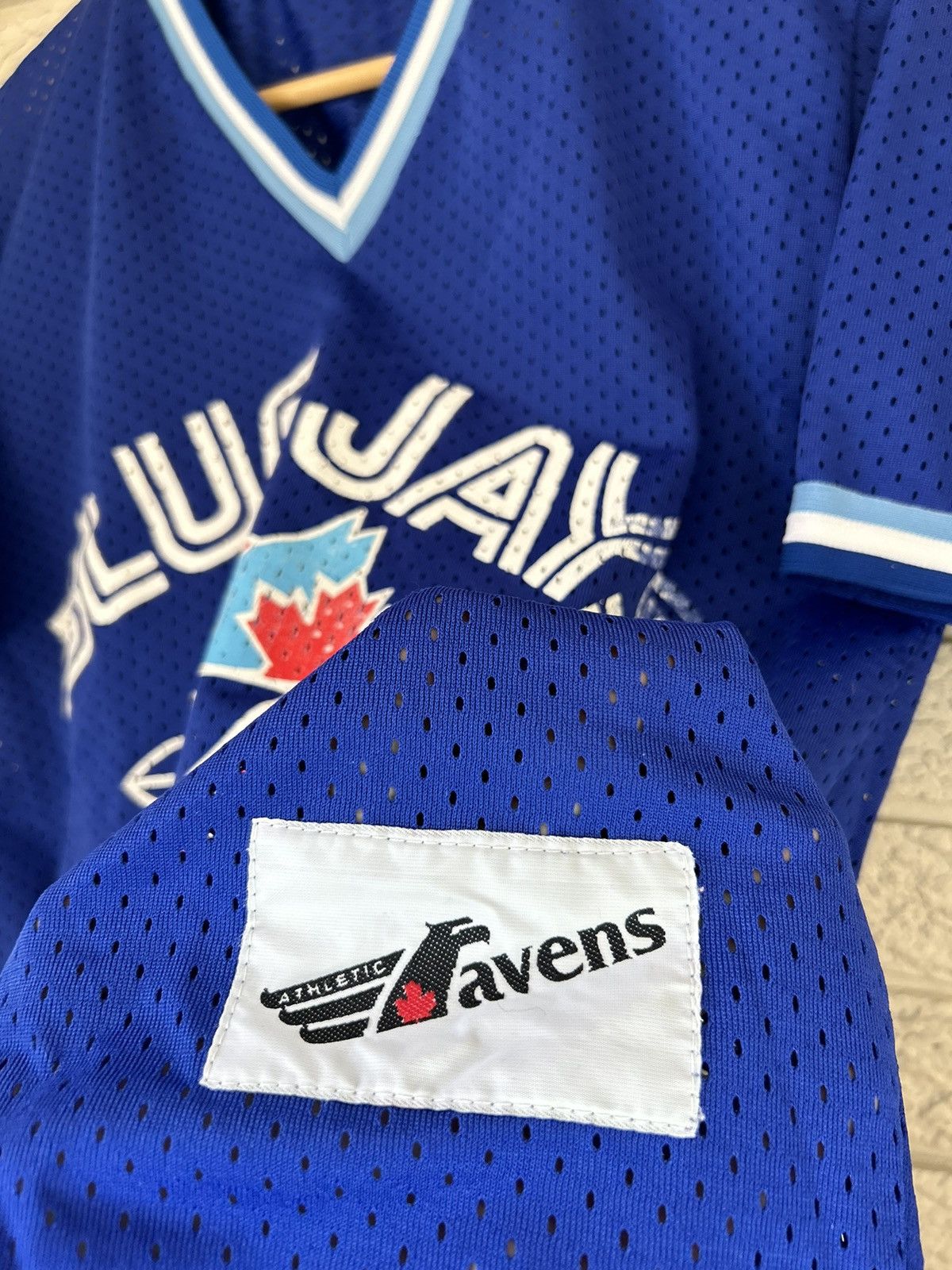 MLB Vintage 90s Toronto Blue Jays Ravens Mesh Jersey Size US S / EU 44-46 / 1 - 3 Thumbnail