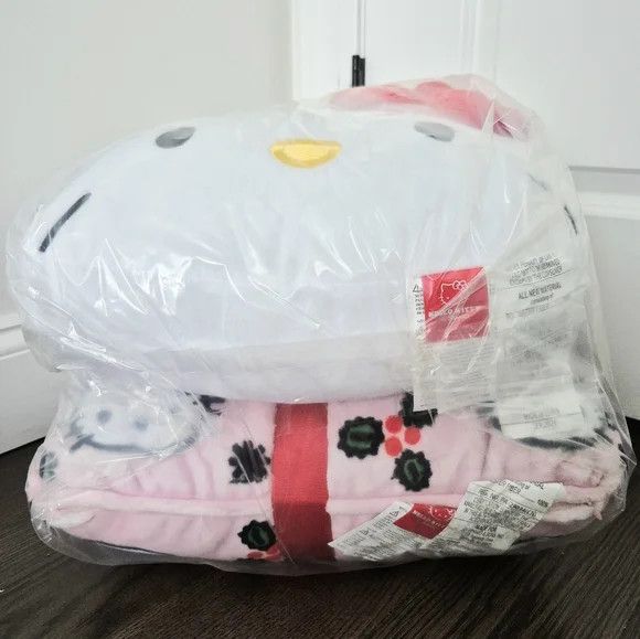 Japanese Brand Hello Kitty Pink Xmas Square Pillow/Shaped Head Pillow Set Size ONE SIZE - 7 Thumbnail