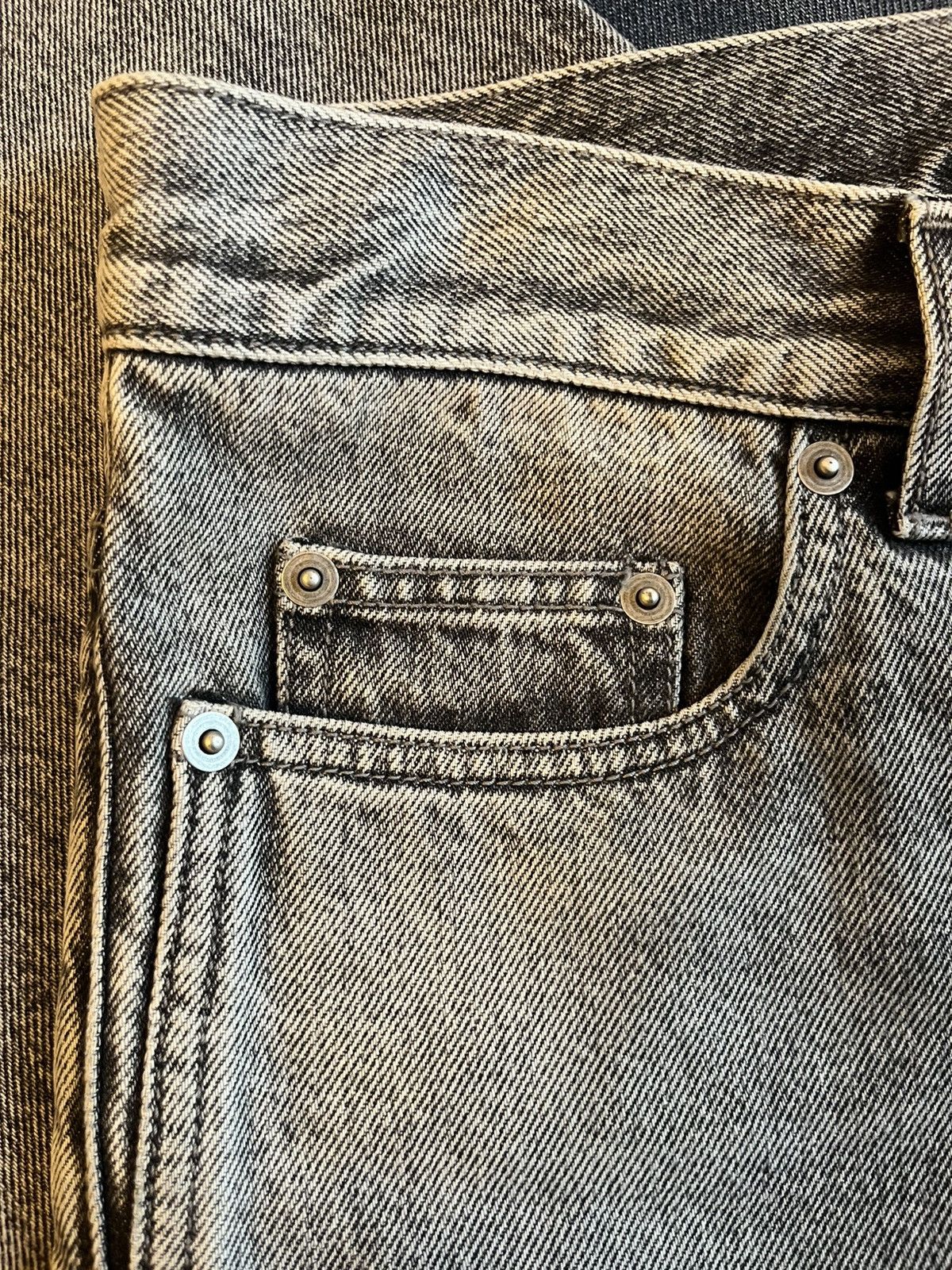 Saint Laurent Paris Saint Laurent Paris, Carrot Denim Pants in gray, D-26 34 Size US 34 / EU 50 - 5 Thumbnail