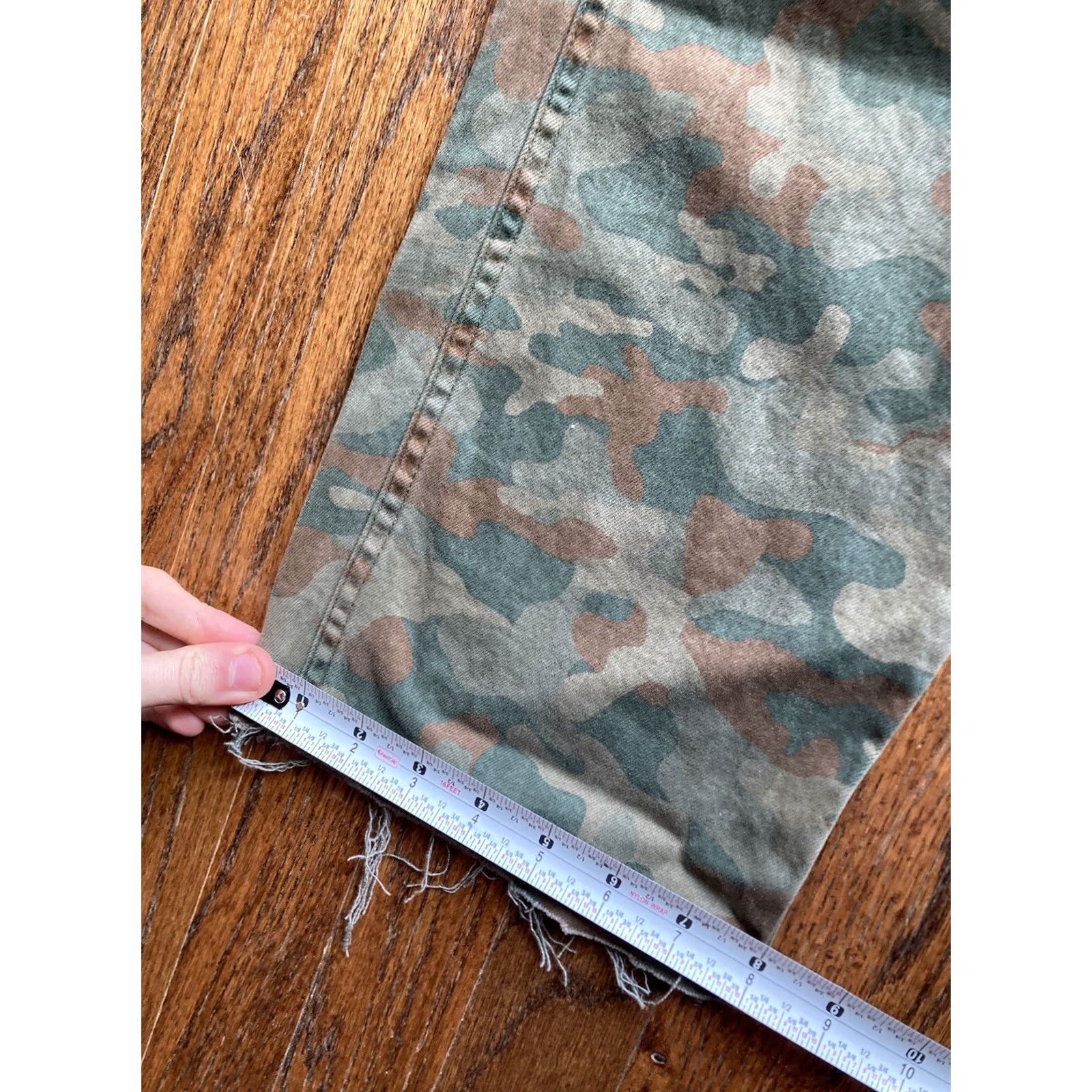 AMO AMO Womens Army Trouser Pants CAMO 5-Pocket Straight Crop Size 32 Button Zip Pockets Multicolor Cotton Blend Size 24" / US 00 / IT 34 - 3 Thumbnail