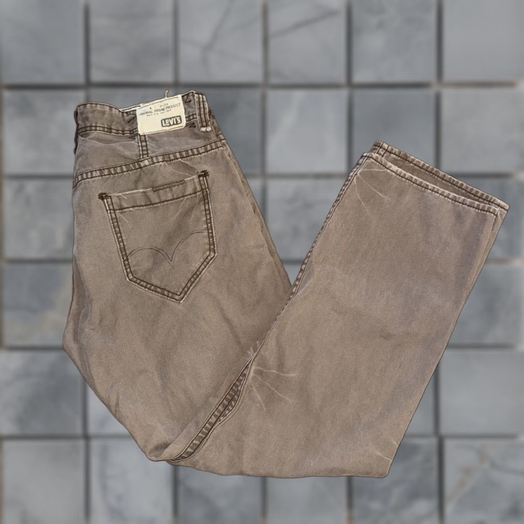 Levi's Levis Straight Fit Taupe Colored Pants 36x33 Y2K Workwear Size US 36 / EU 52 - 1 Thumbnail